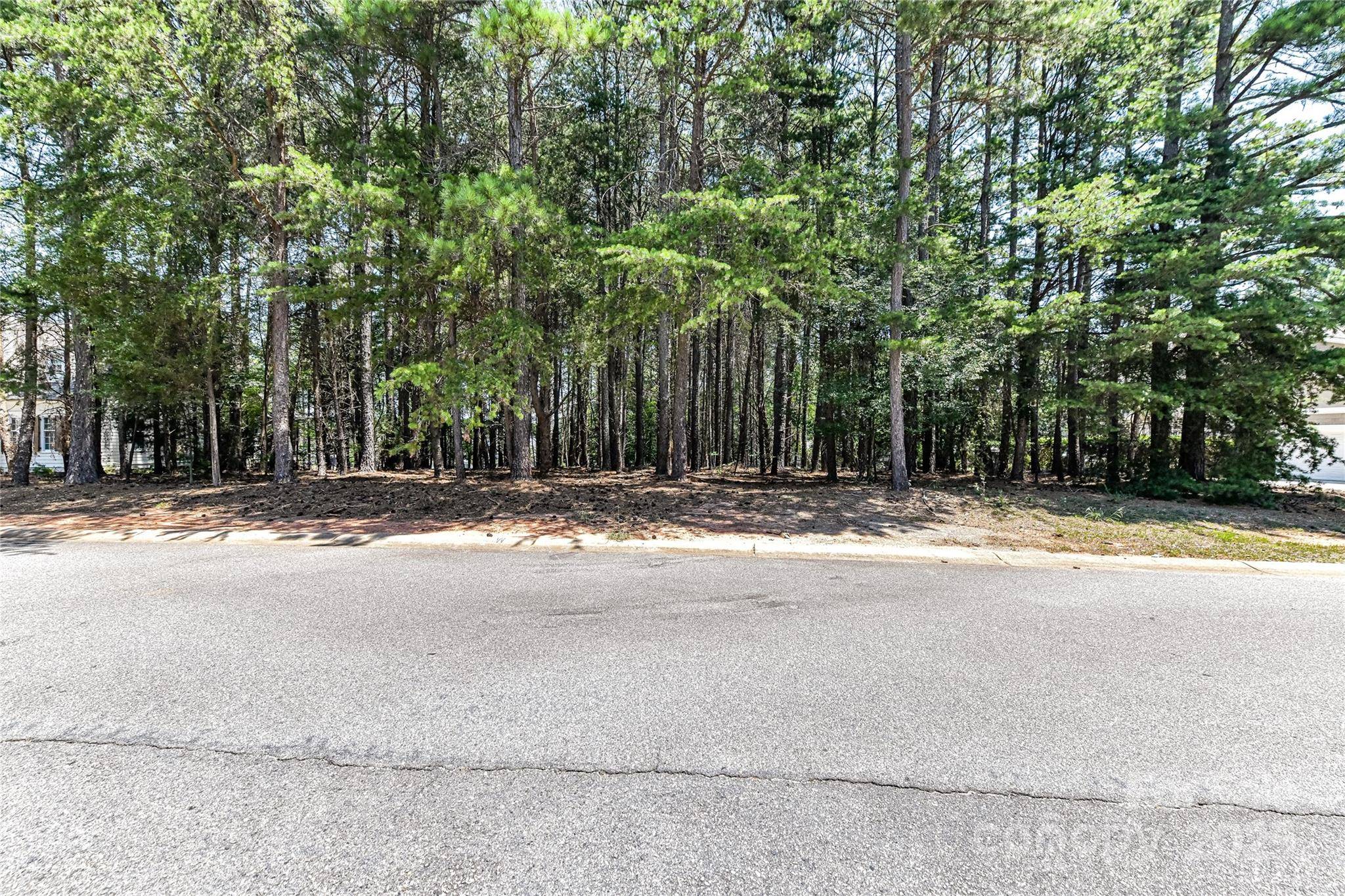 Mooresville, NC 28117,135 Hopkinton DR