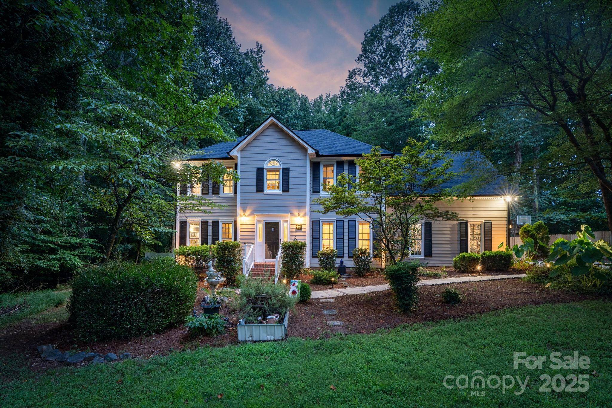 Matthews, NC 28104,2134 Wedgewood DR