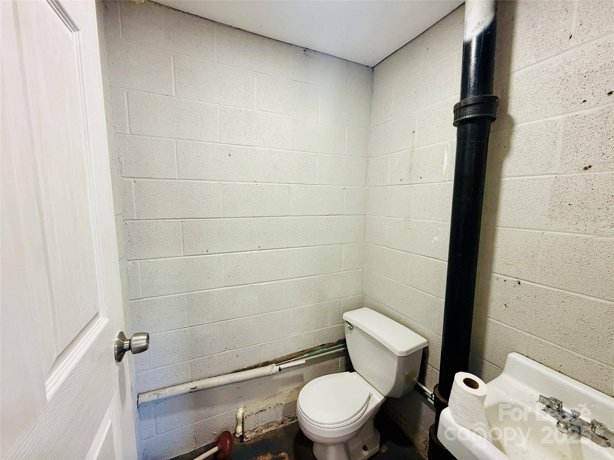 Statesville, NC 28677,2020 Clyde ST #A