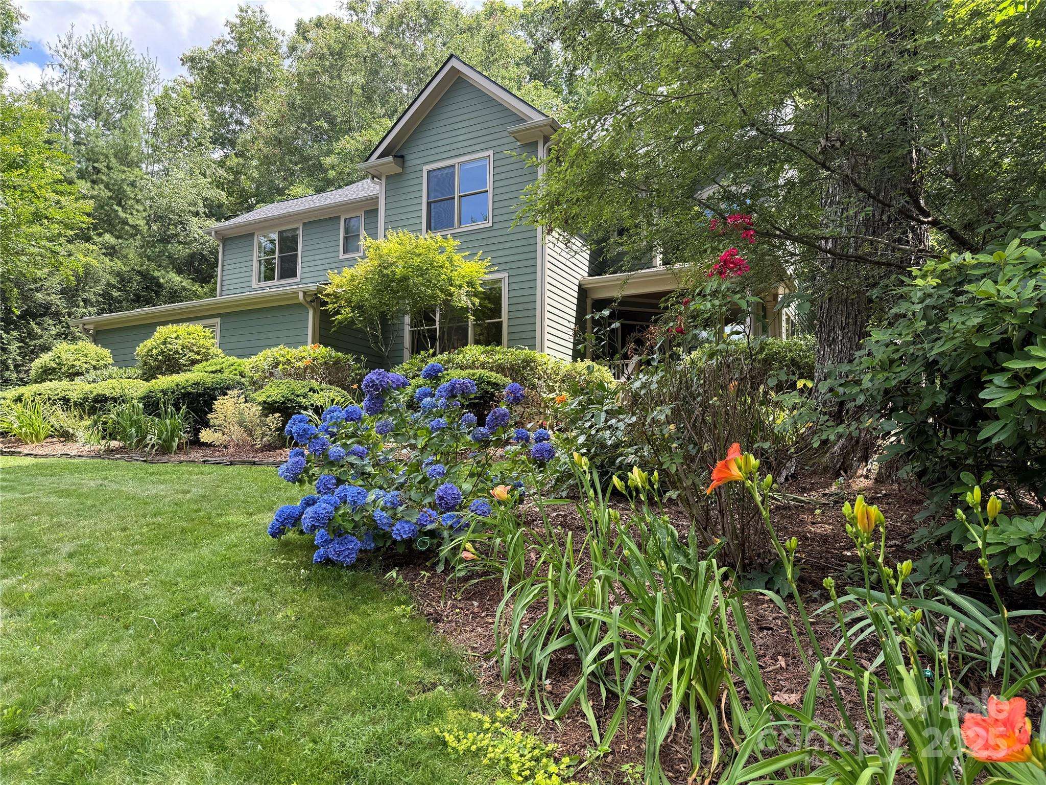 Fairview, NC 28730,25 Madelyn LN