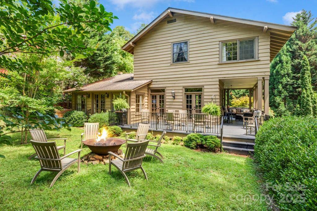 Saluda, NC 28773,75 Charles ST