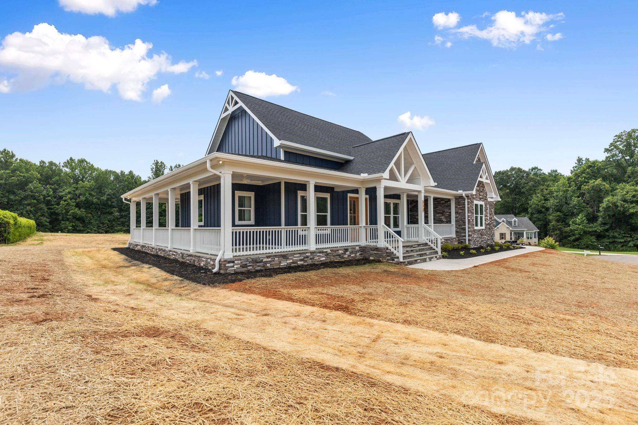 Statesville, NC 28625,113 Peacehaven PL