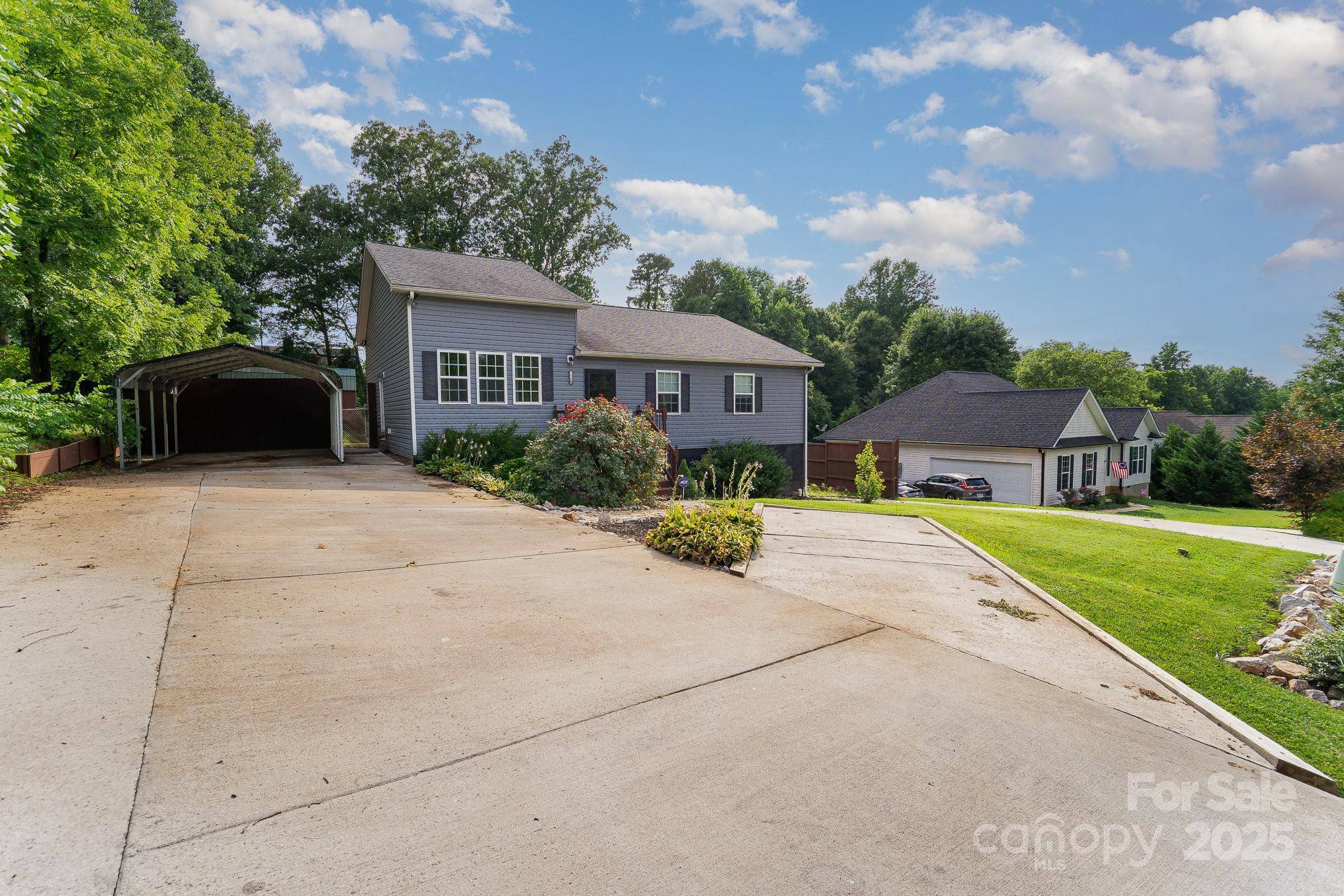 Claremont, NC 28610,2985 Peachtree ST