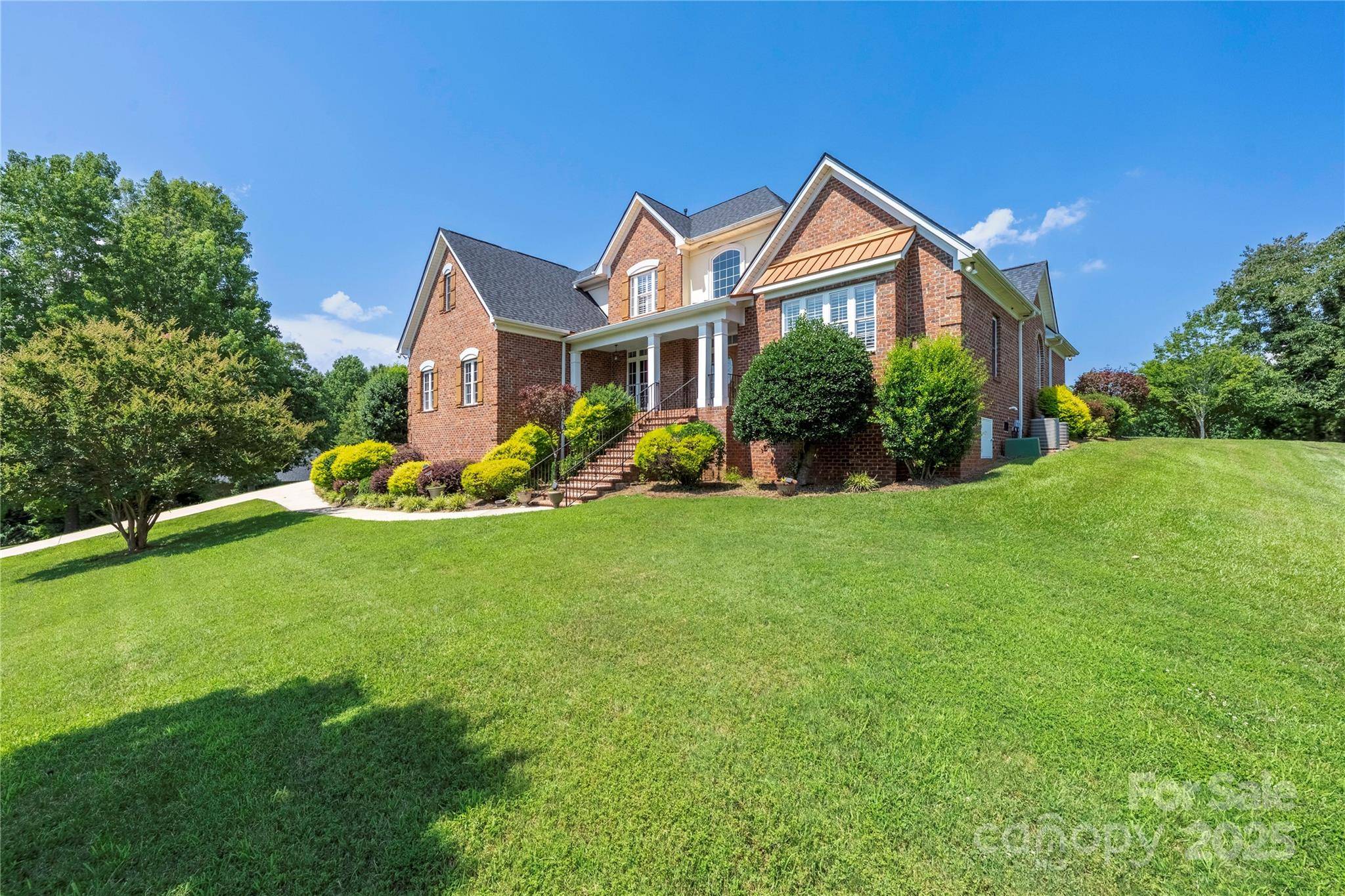 Statesville, NC 28677,140 Hunters Hill DR