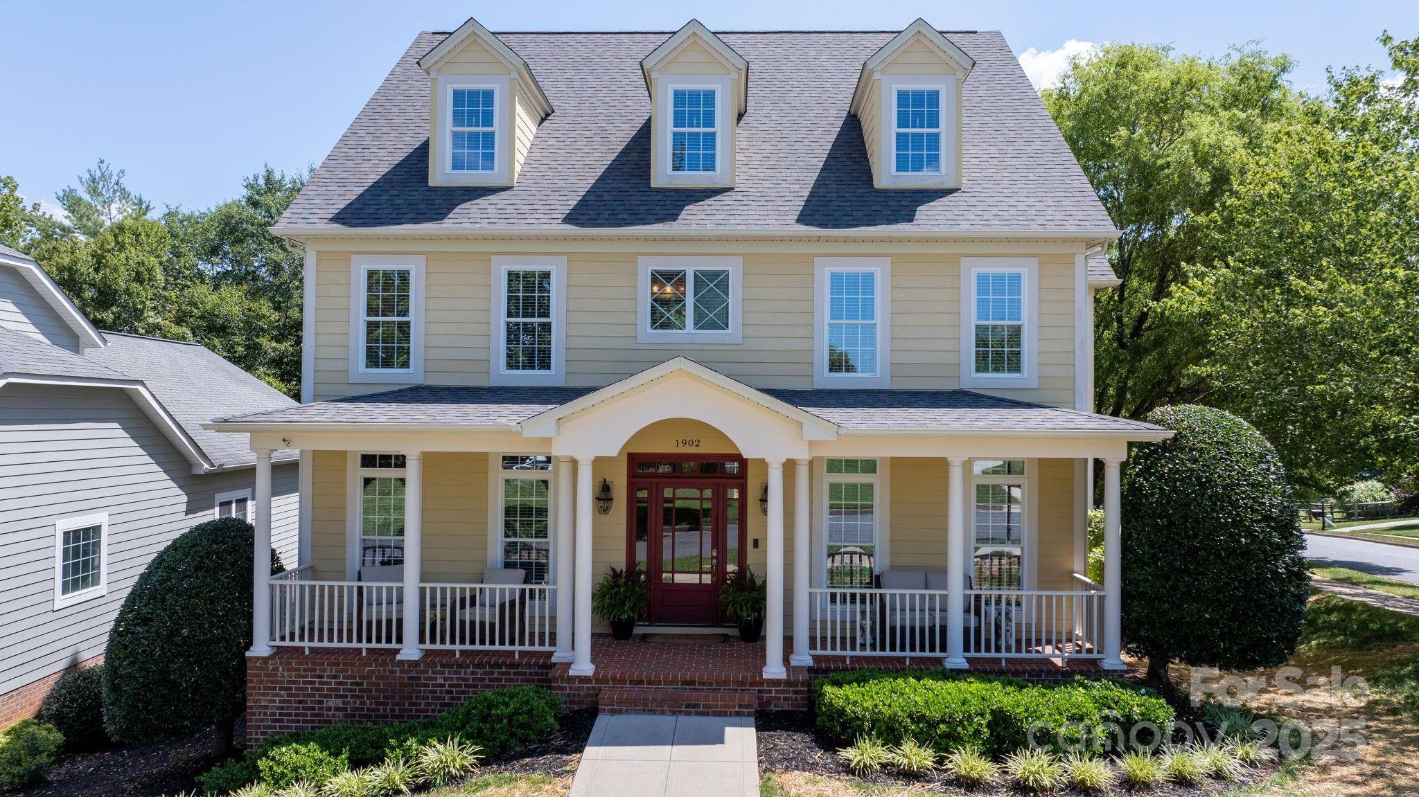 Hickory, NC 28601,1902 4th Street CT NW