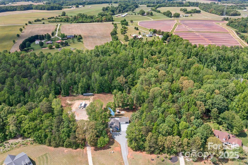 Mt Ulla, NC 28125,720 Cricket LN
