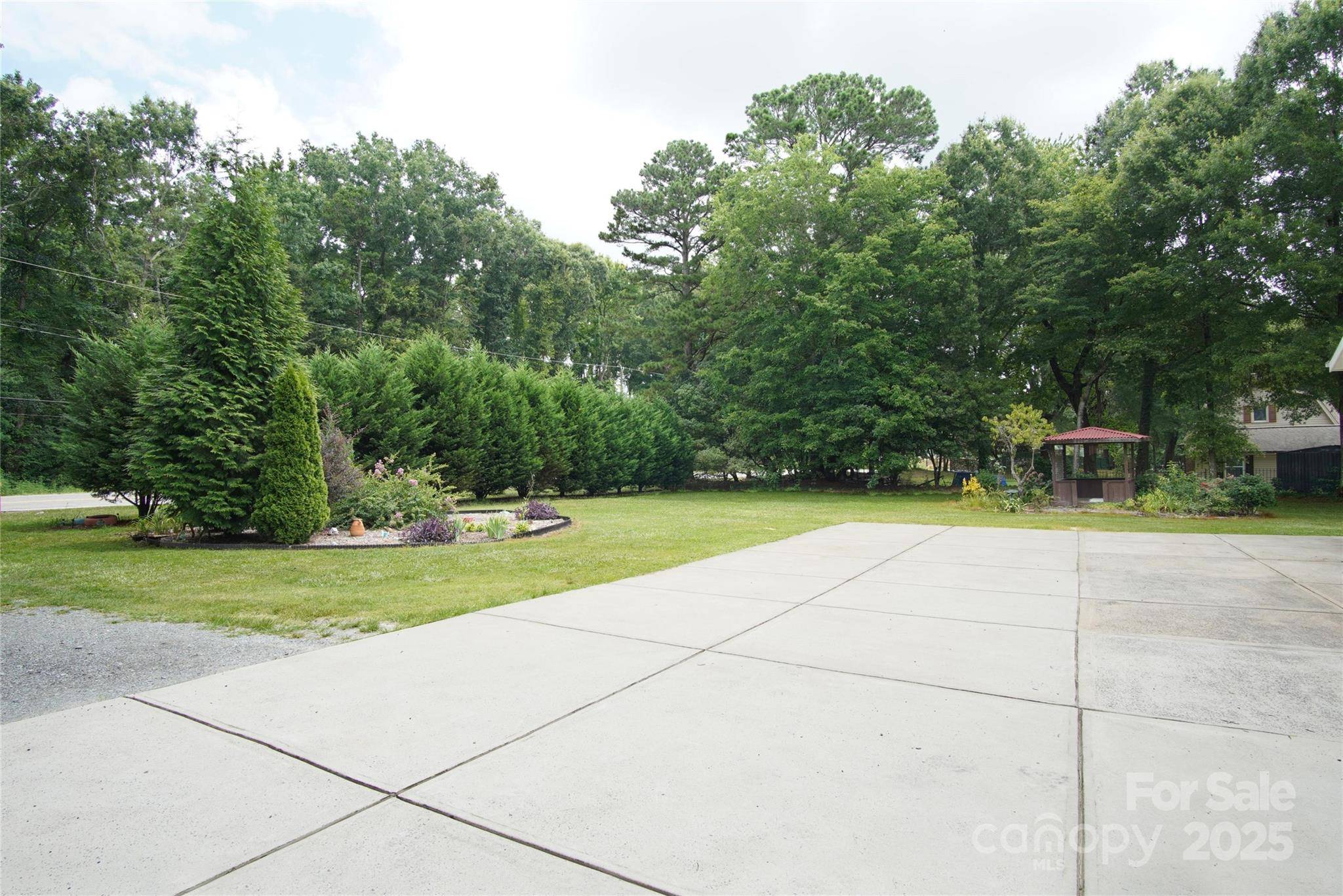 Matthews, NC 28104,3974 Pleasant Plains RD
