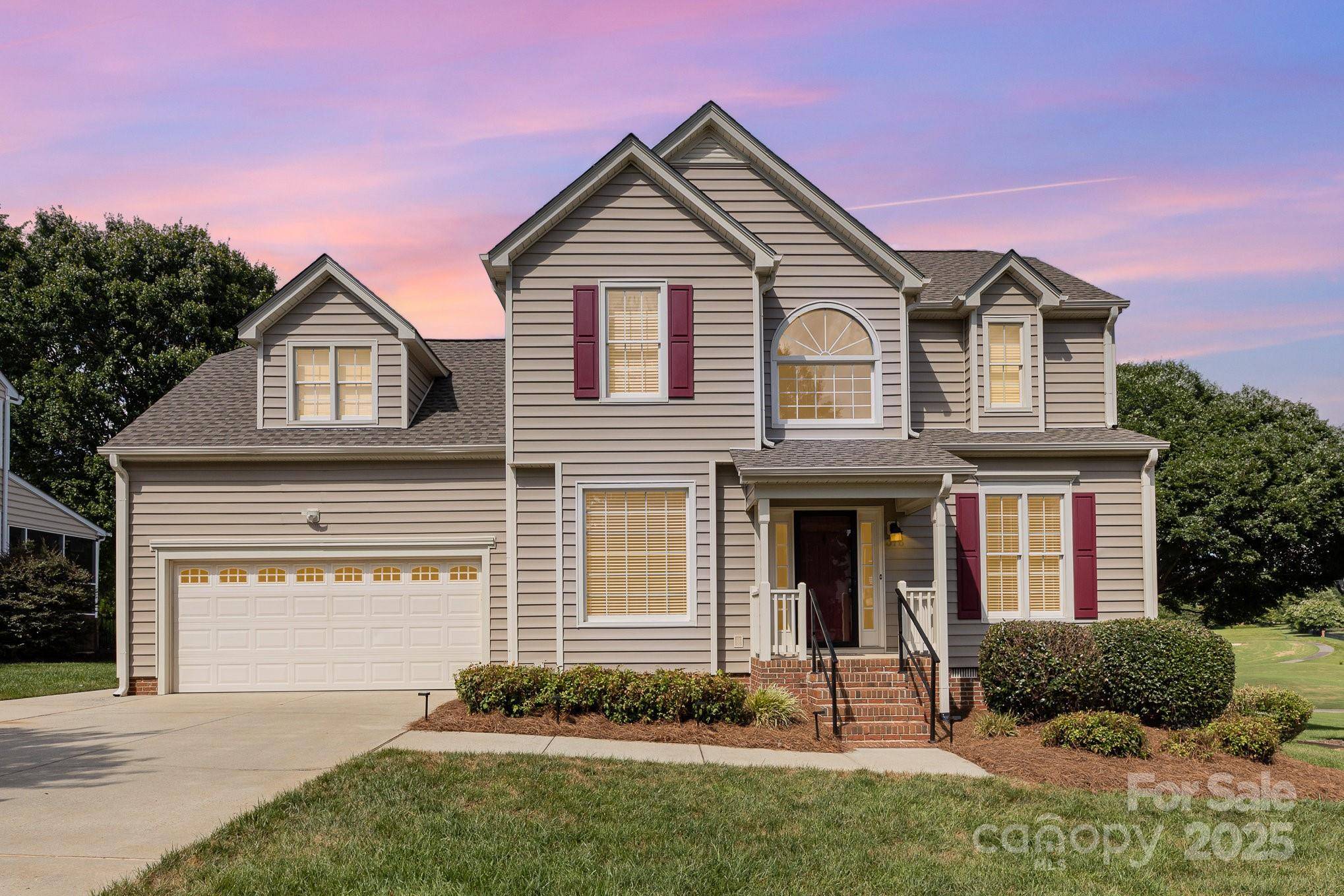 Advance, NC 27006,376 Kingsmill DR