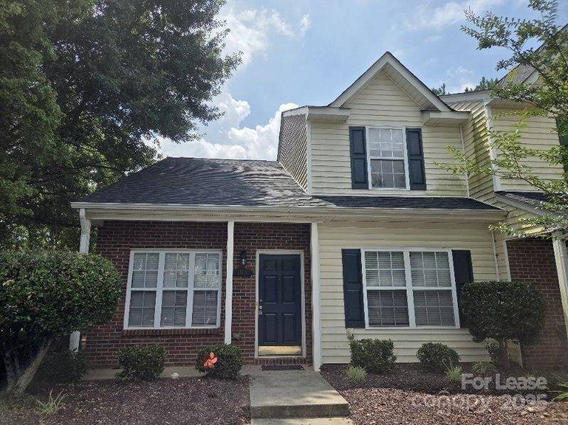 Mooresville, NC 28117,105 Lynch CIR