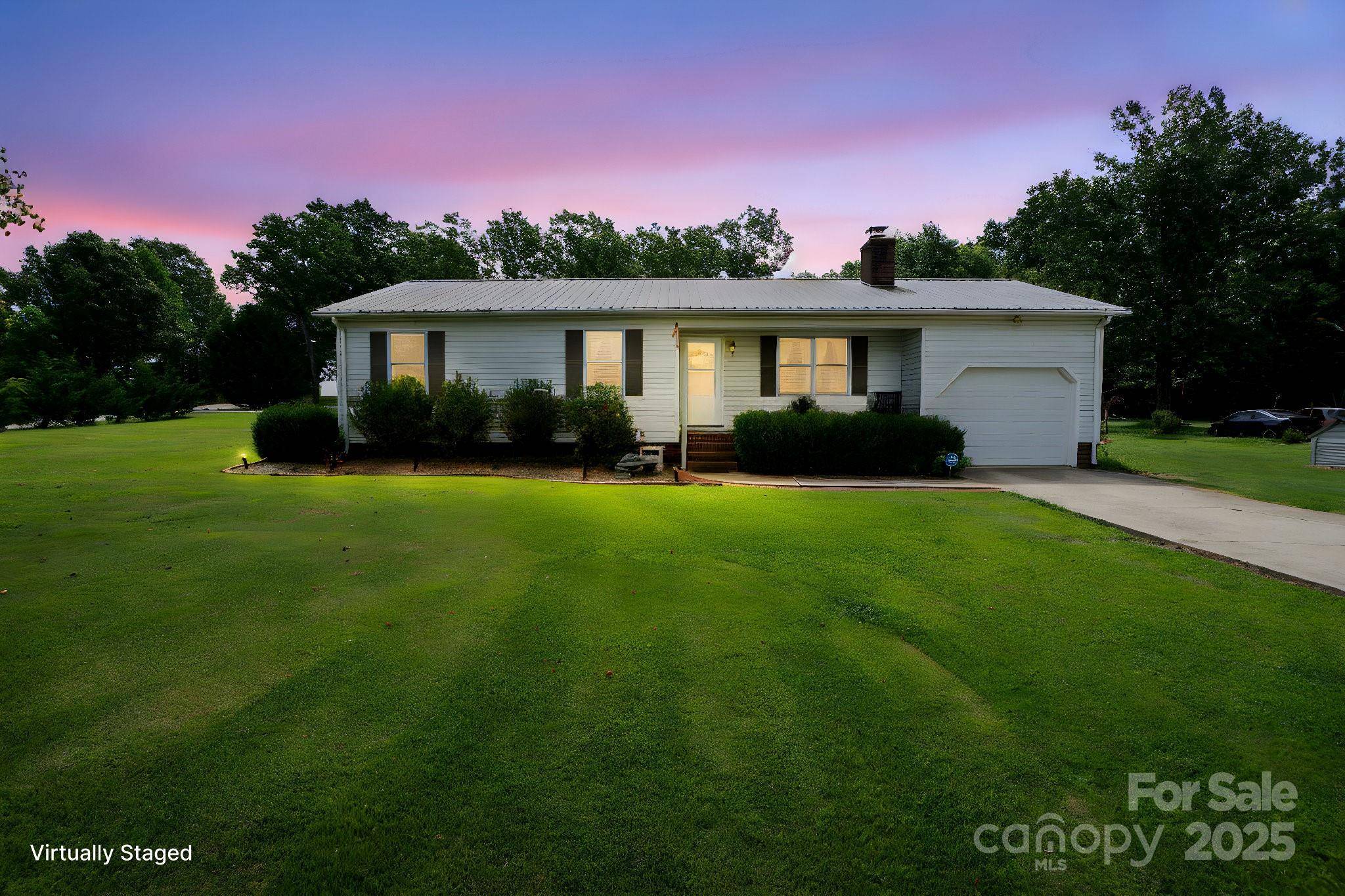 Newton, NC 28658,3294 Buffalo Shoals RD