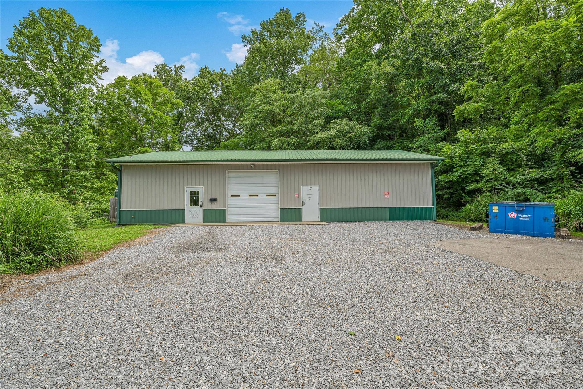 Swannanoa, NC 28778,125 Bee Tree RD