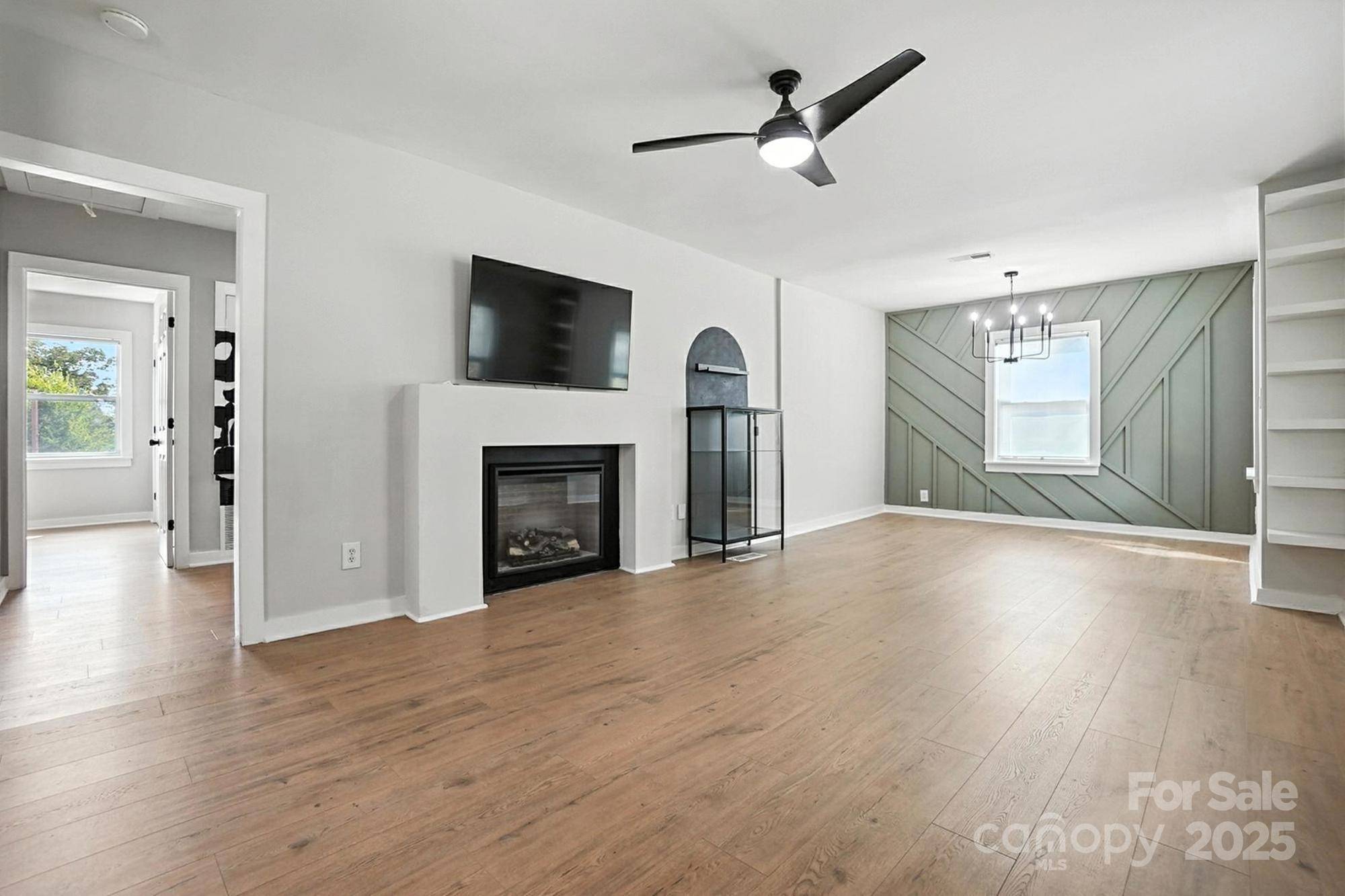 Charlotte, NC 28208,2437 Remount RD