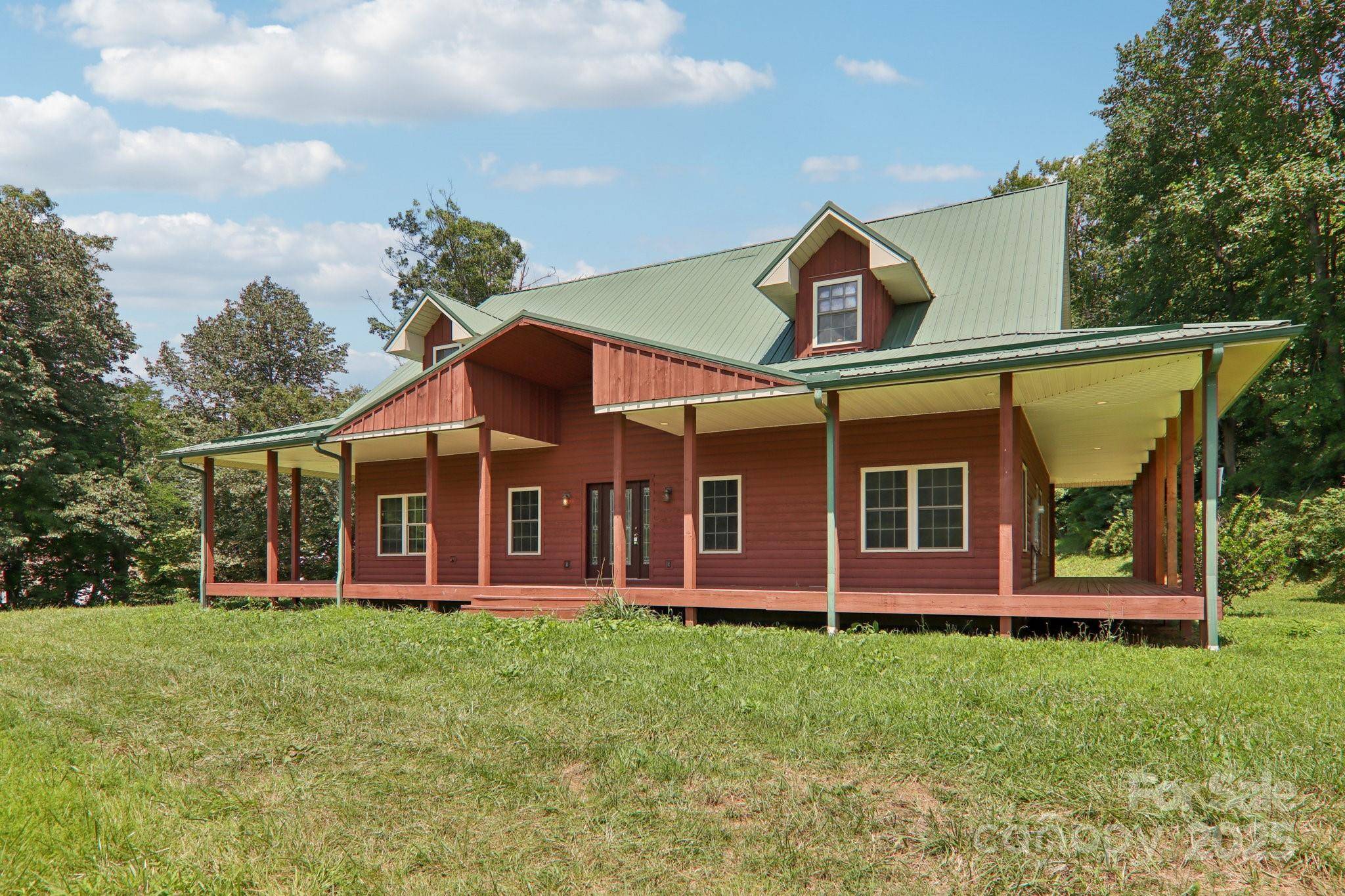 Clyde, NC 28721,225 Fines Creek RD