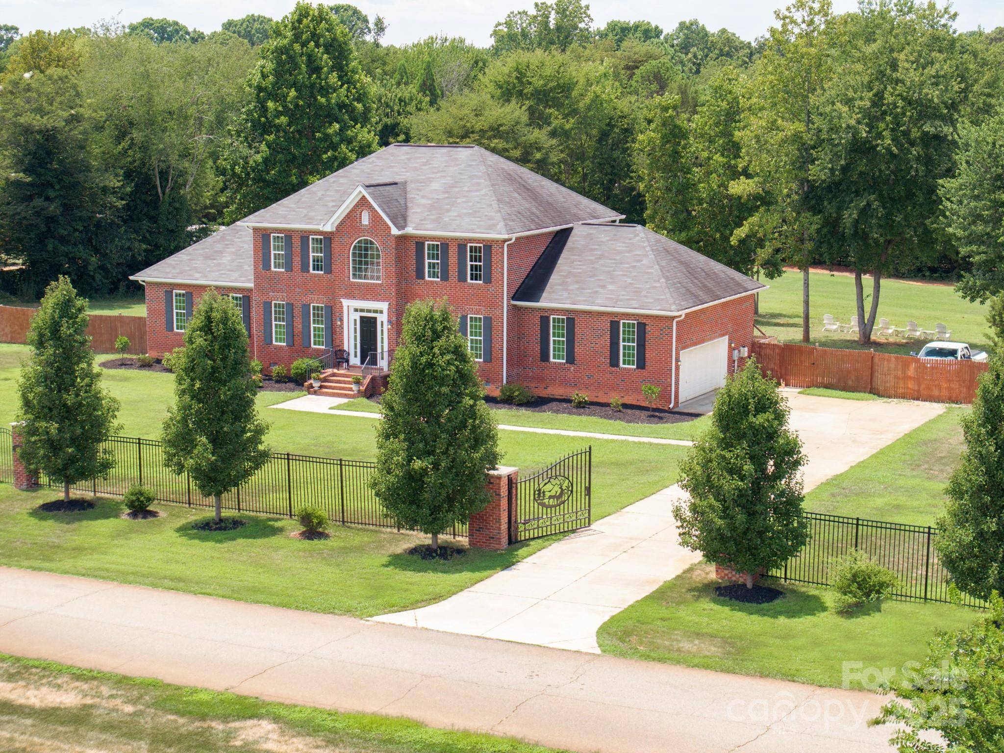 Mooresville, NC 28117,168 Harwell RD
