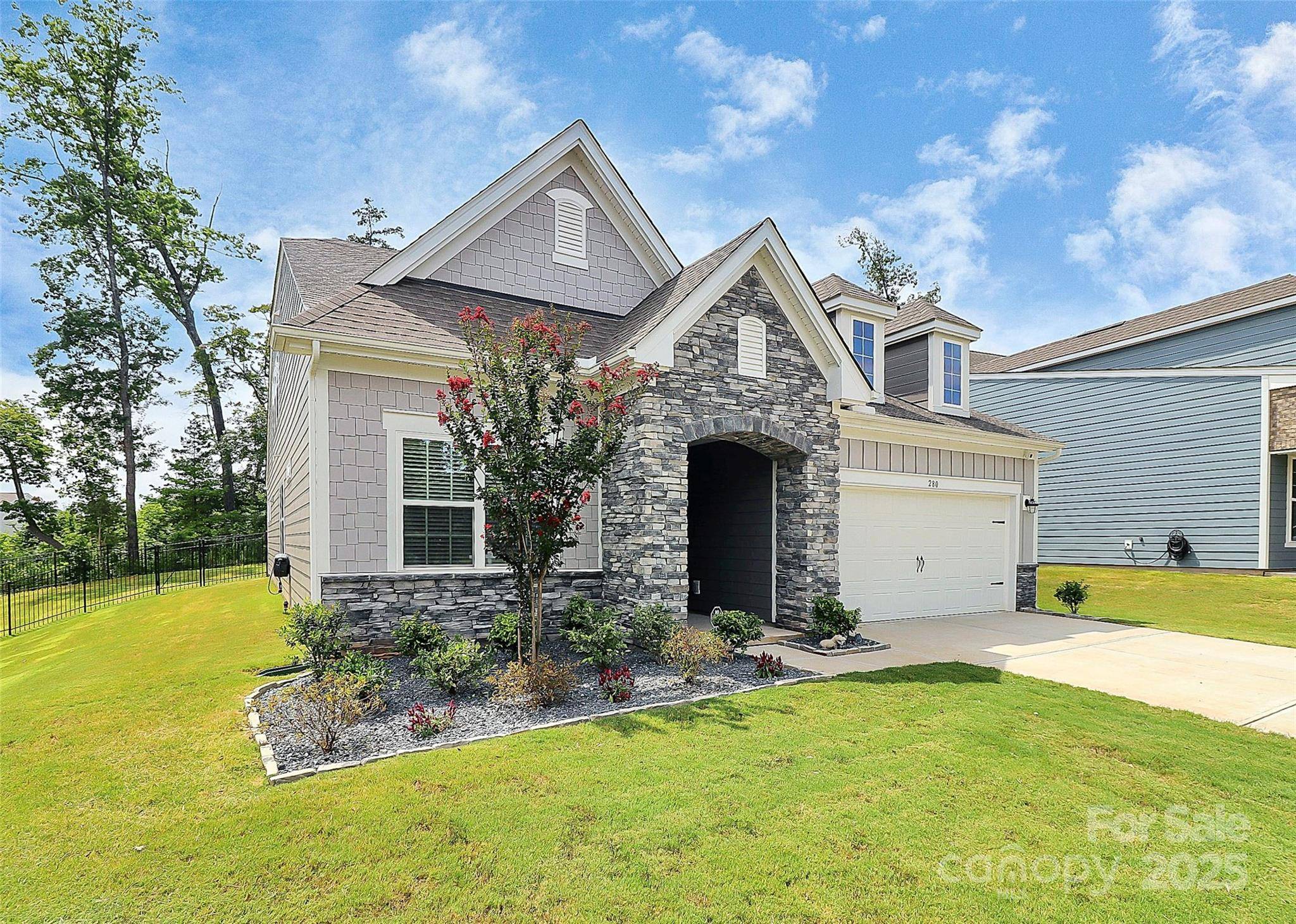 Statesville, NC 28625,280 White Apple WAY