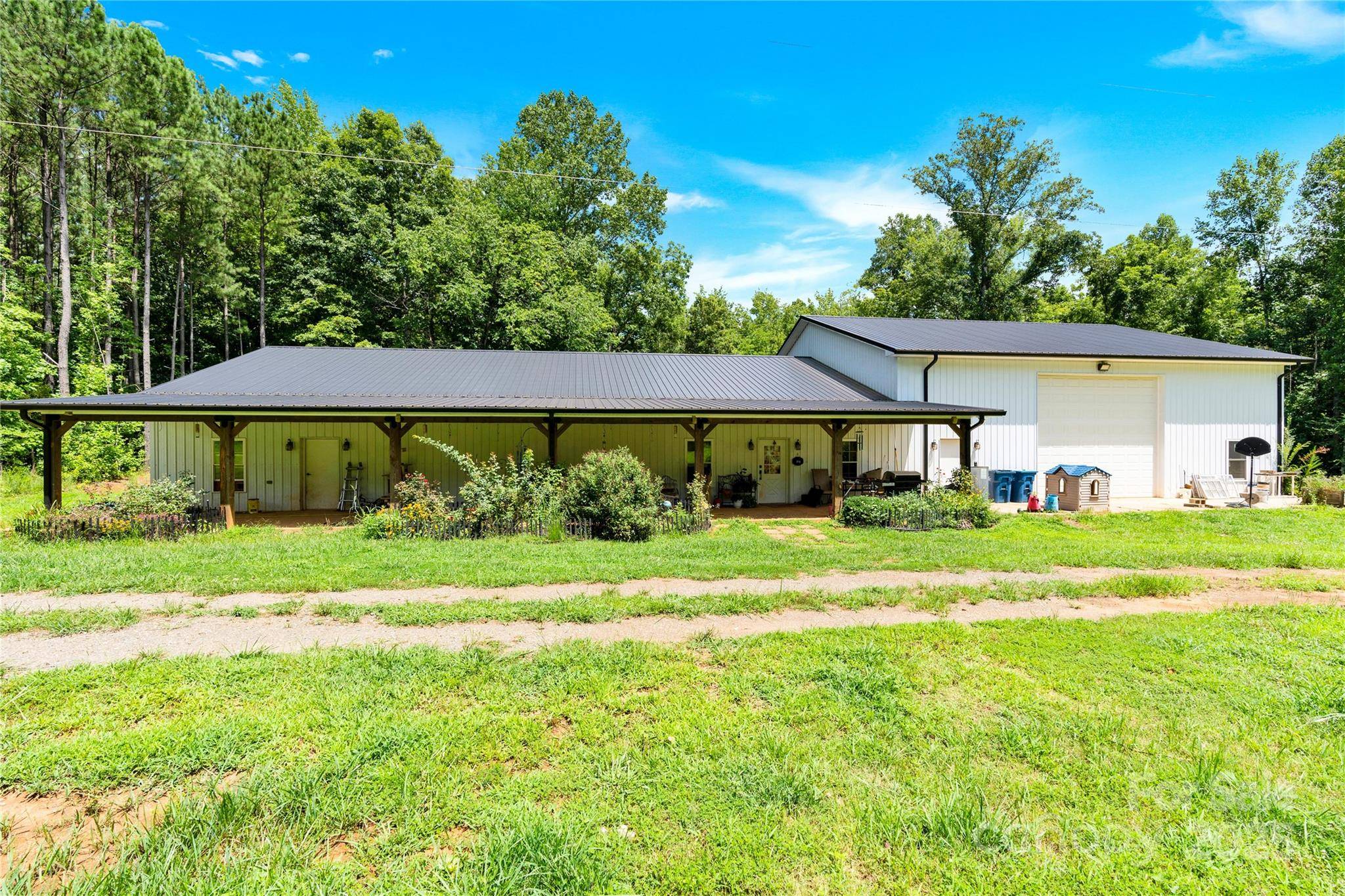 Mocksville, NC 27028,214 Ralph RD