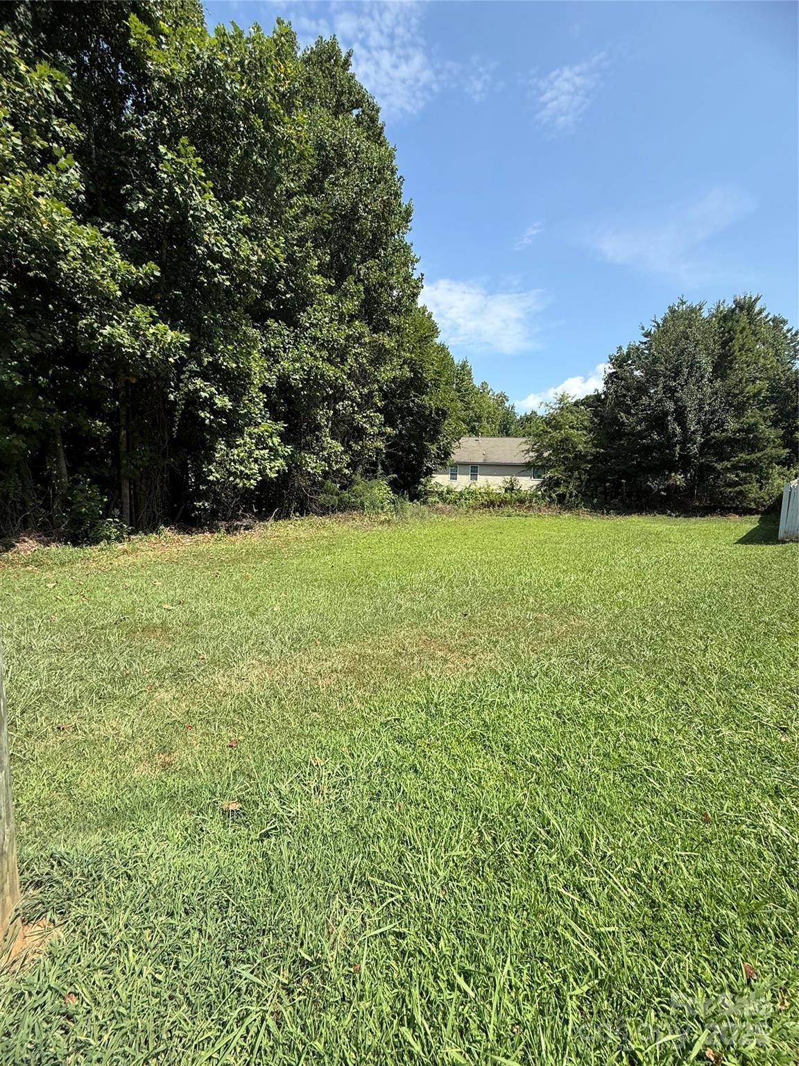 Charlotte, NC 28216,8124 Pozzi RD