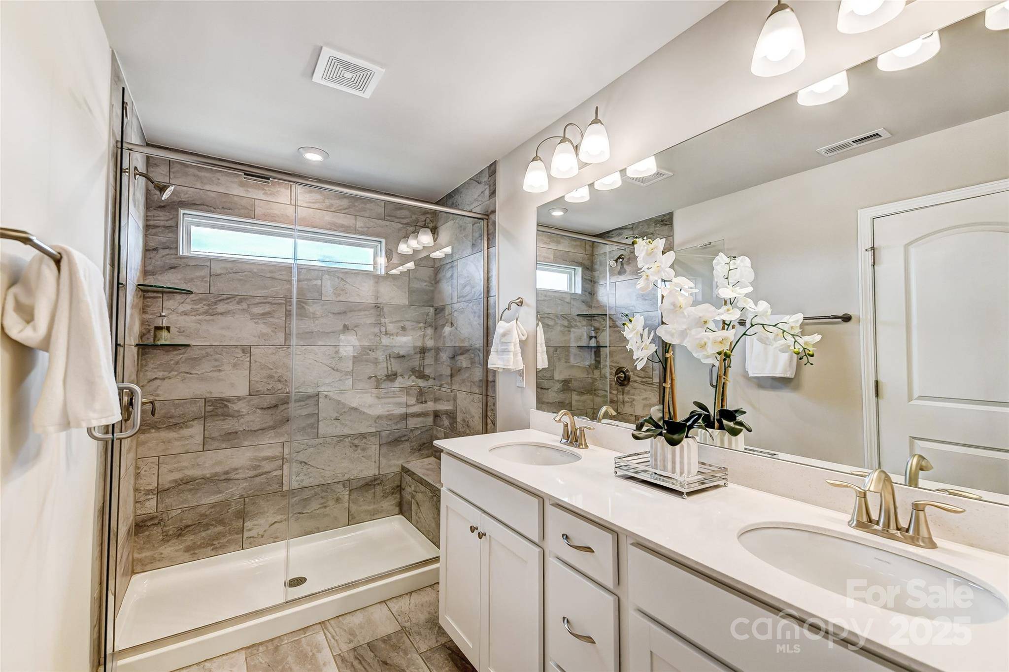 Gastonia, NC 28052,2666 Selbourne DR