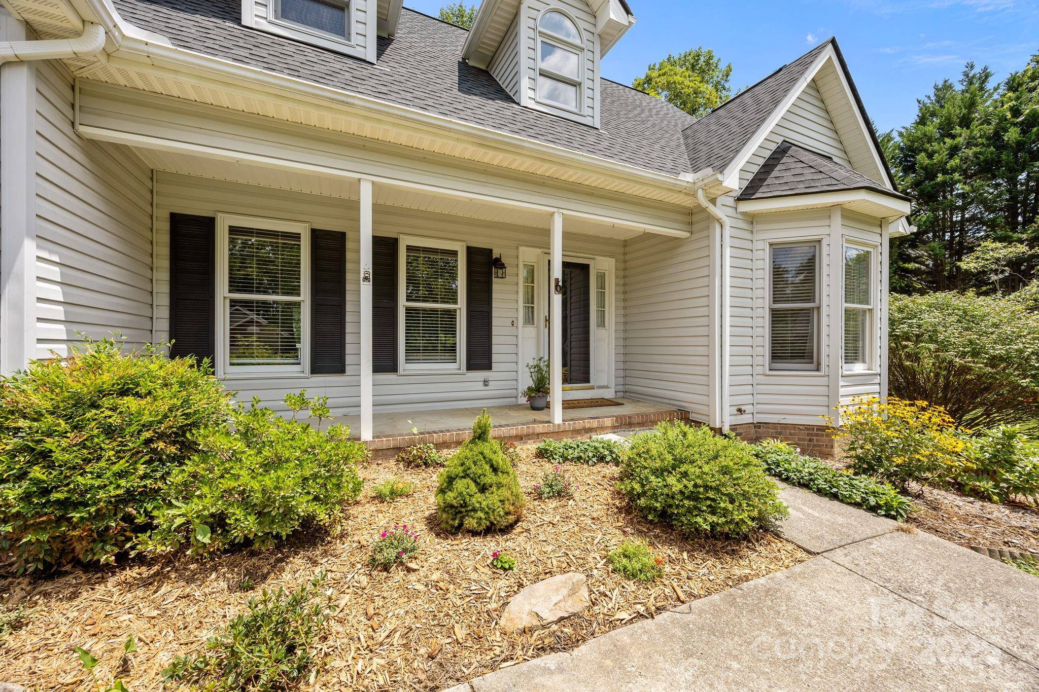 Arden, NC 28704,6 Springfield WAY