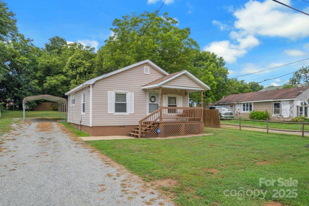 Belmont, NC 28012,107 Apricot ST