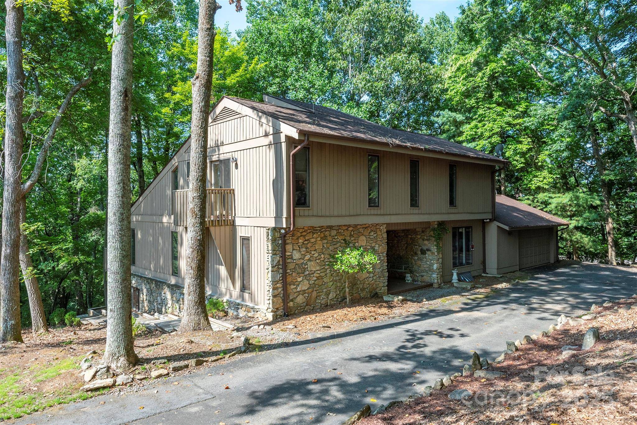 Mills River, NC 28759,10 Chestnut Ridge RD