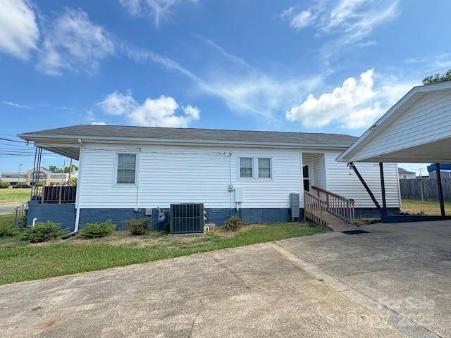 Dallas, NC 28034,110 N Davis ST