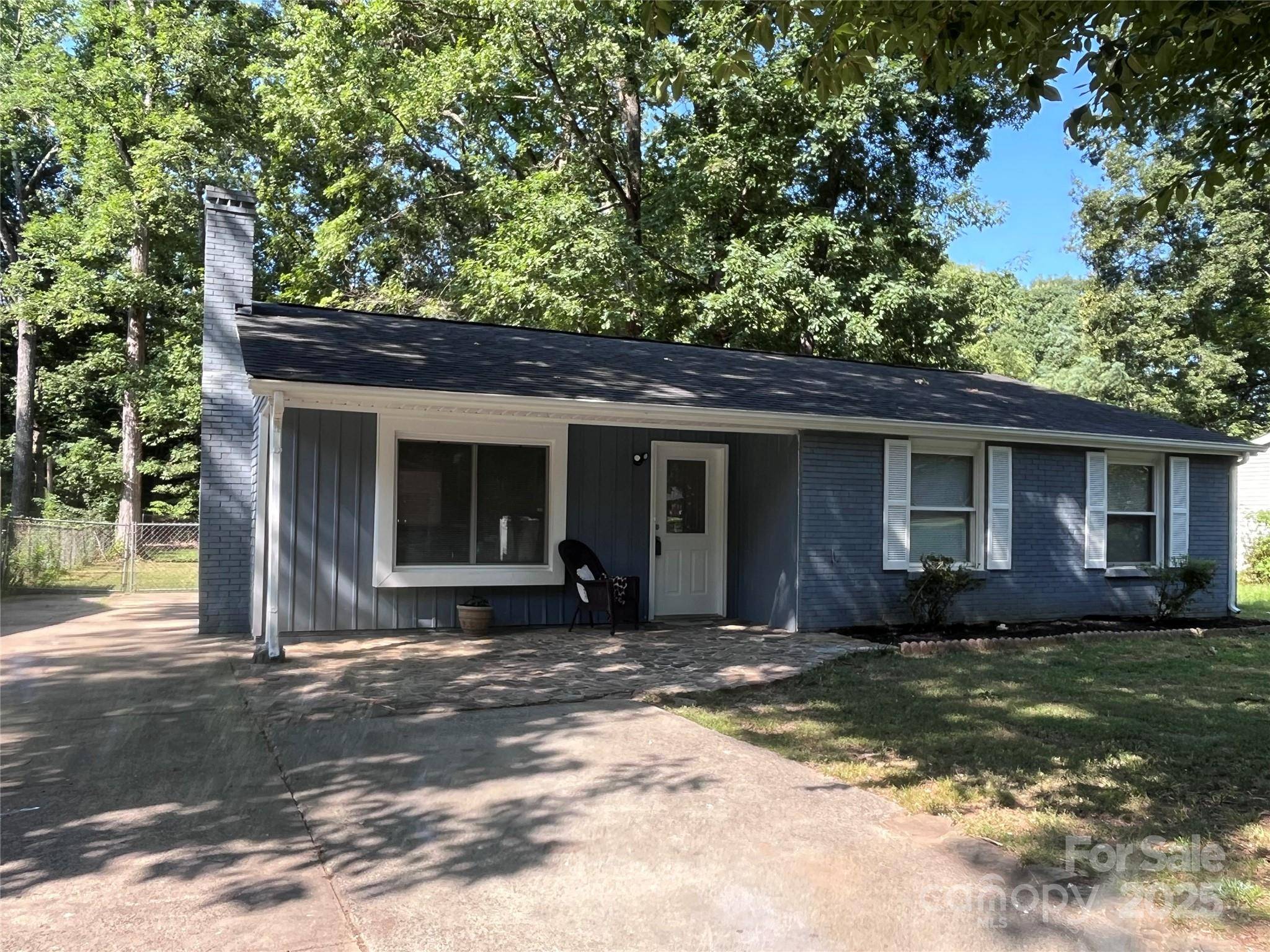 Charlotte, NC 28227,6325 Judas Tree LN #10/Q