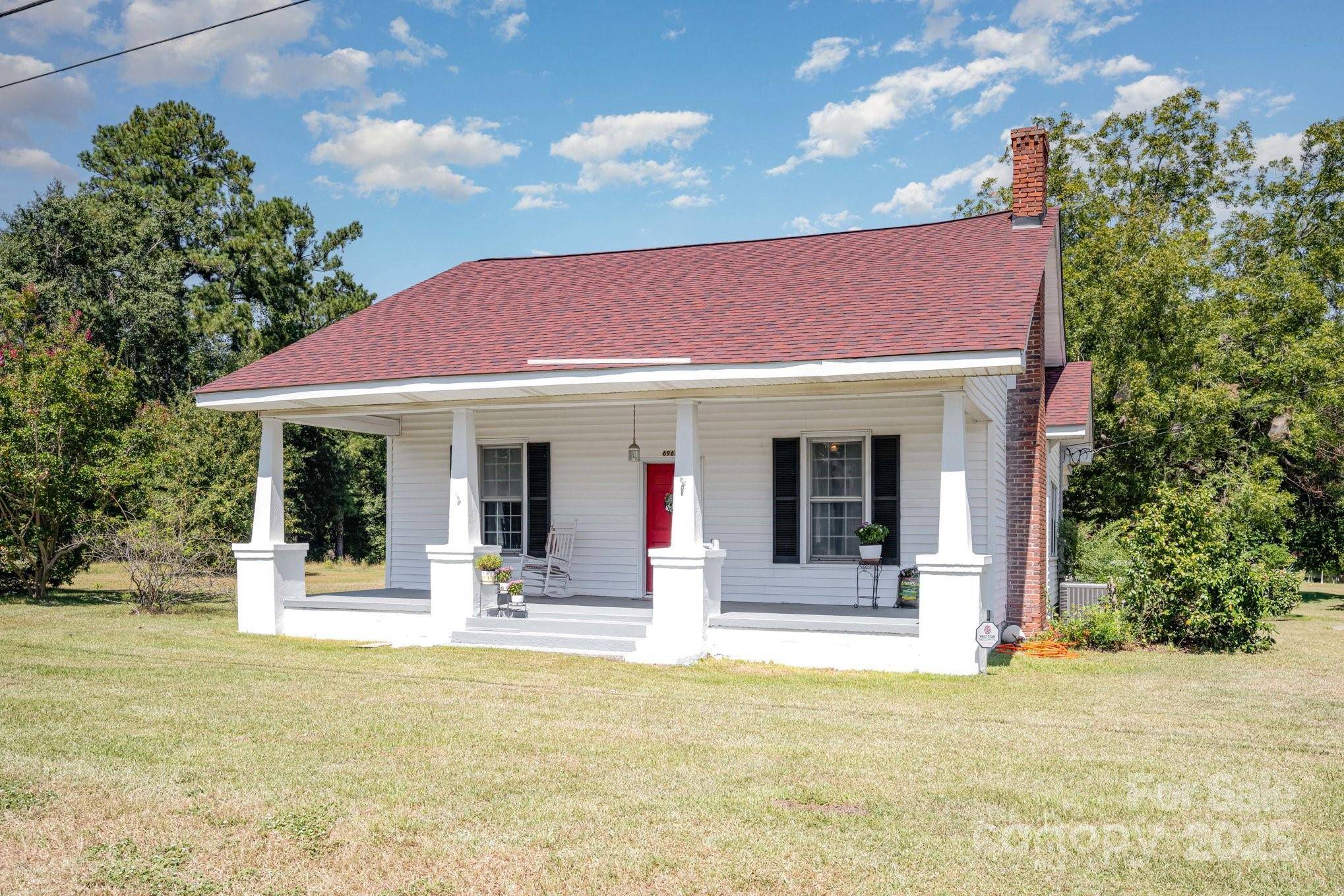 Kershaw, SC 29067,6963 Kershaw Camden HWY