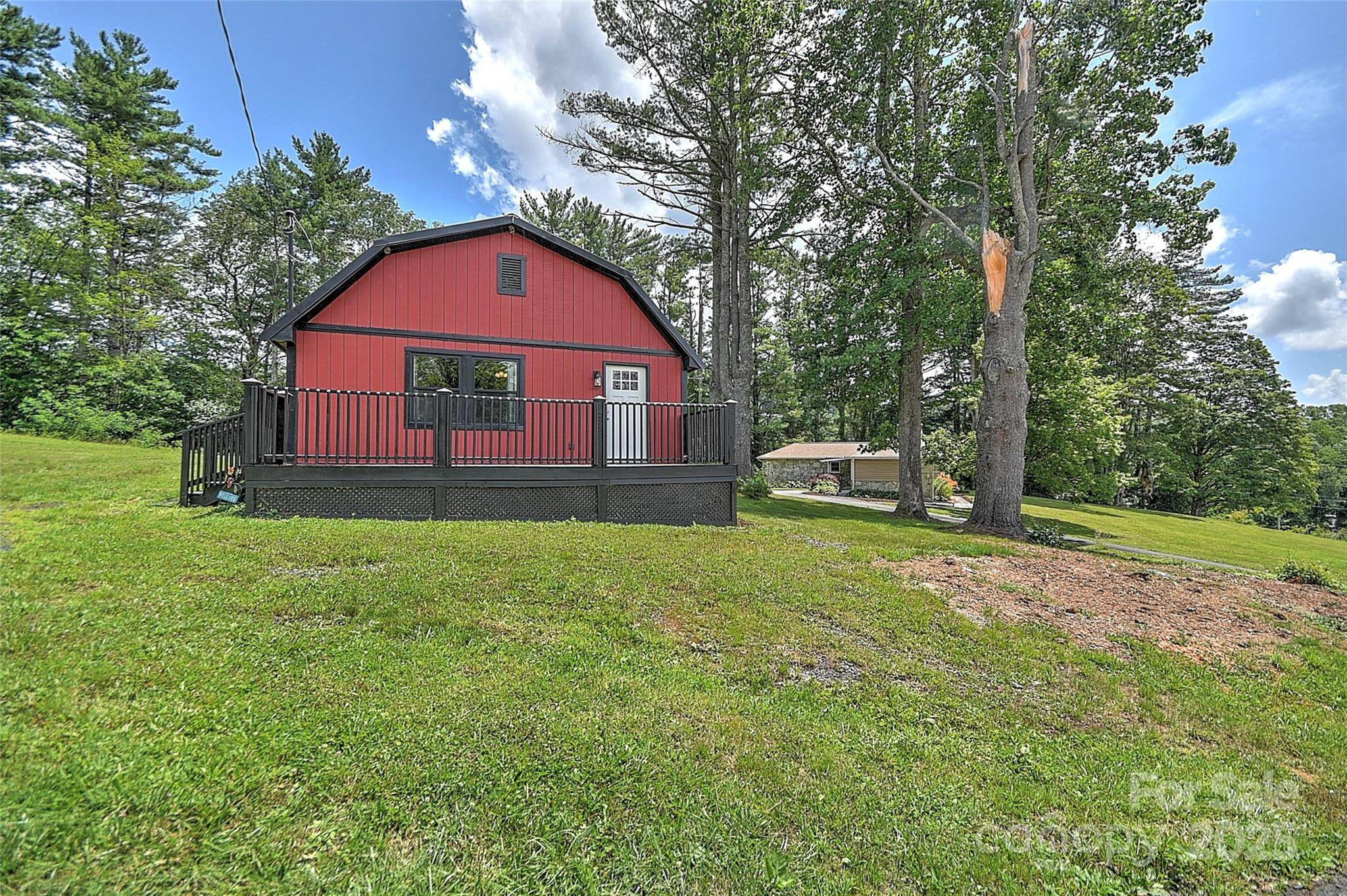 Newland, NC 28657,468 Sokassa RD