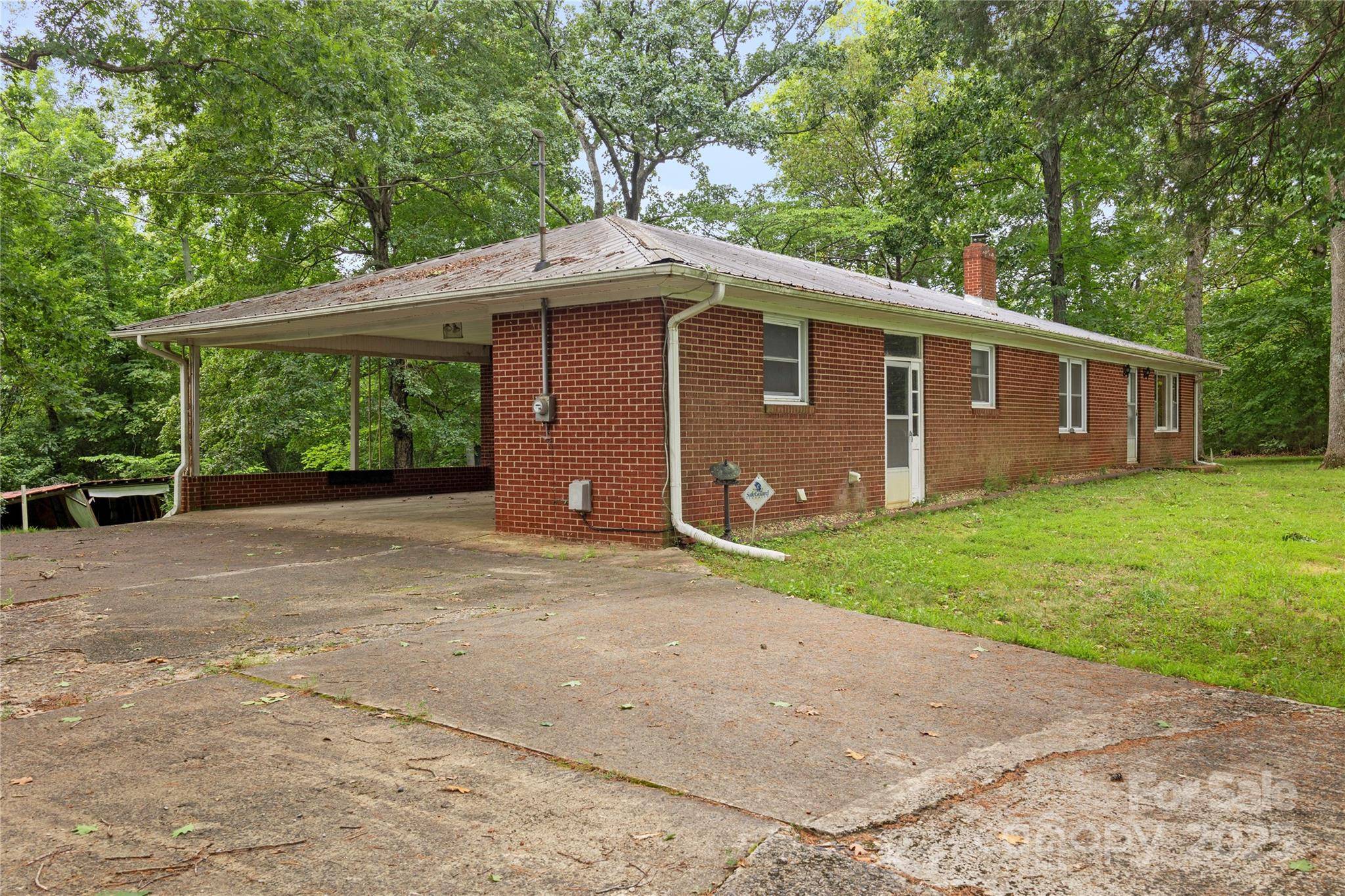 Salisbury, NC 28147,425 Old US 70 HWY