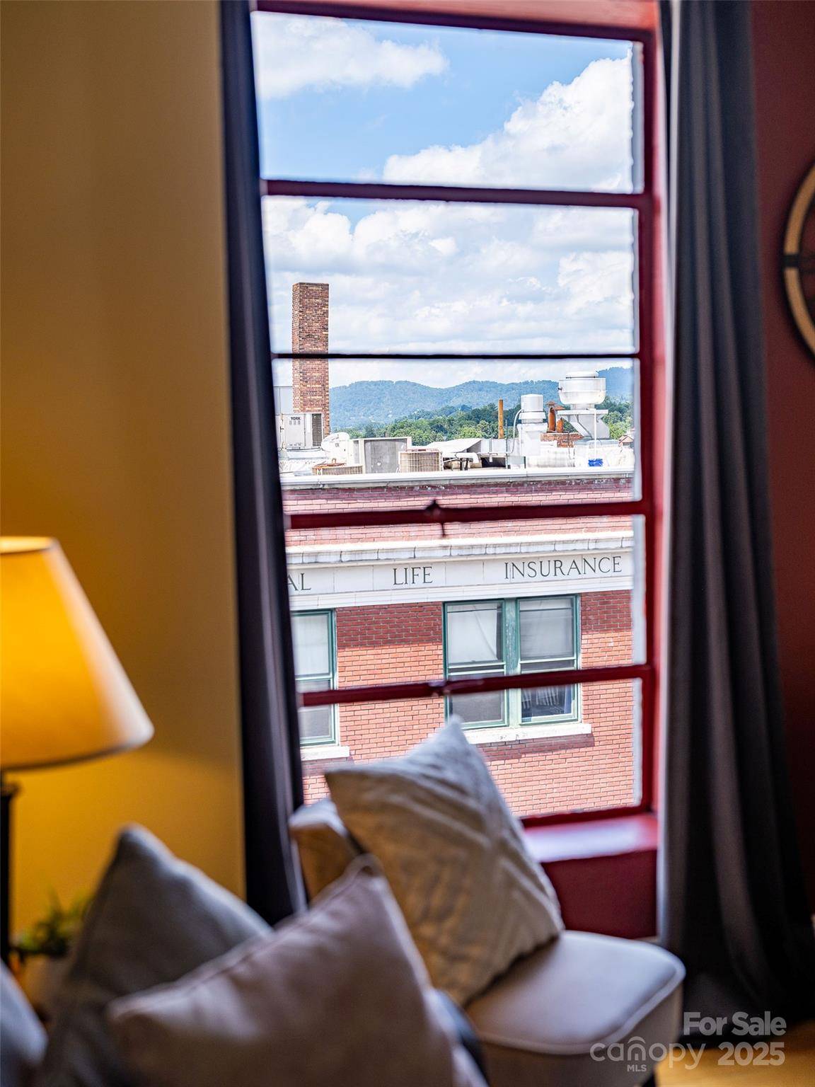 Asheville, NC 28801,35 Patton AVE #302