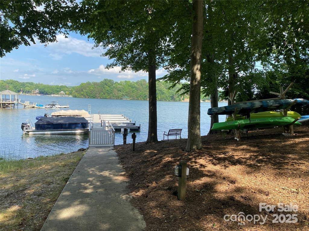 Catawba, NC 28609,8452 Marina LN #66
