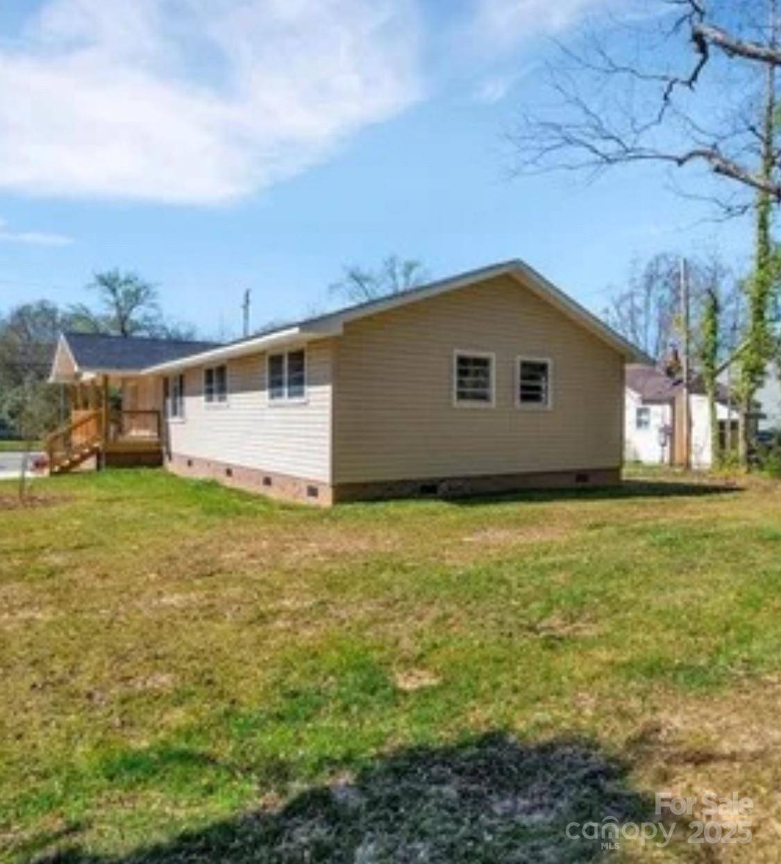 Rock Hill, SC 29730,647 E Black ST
