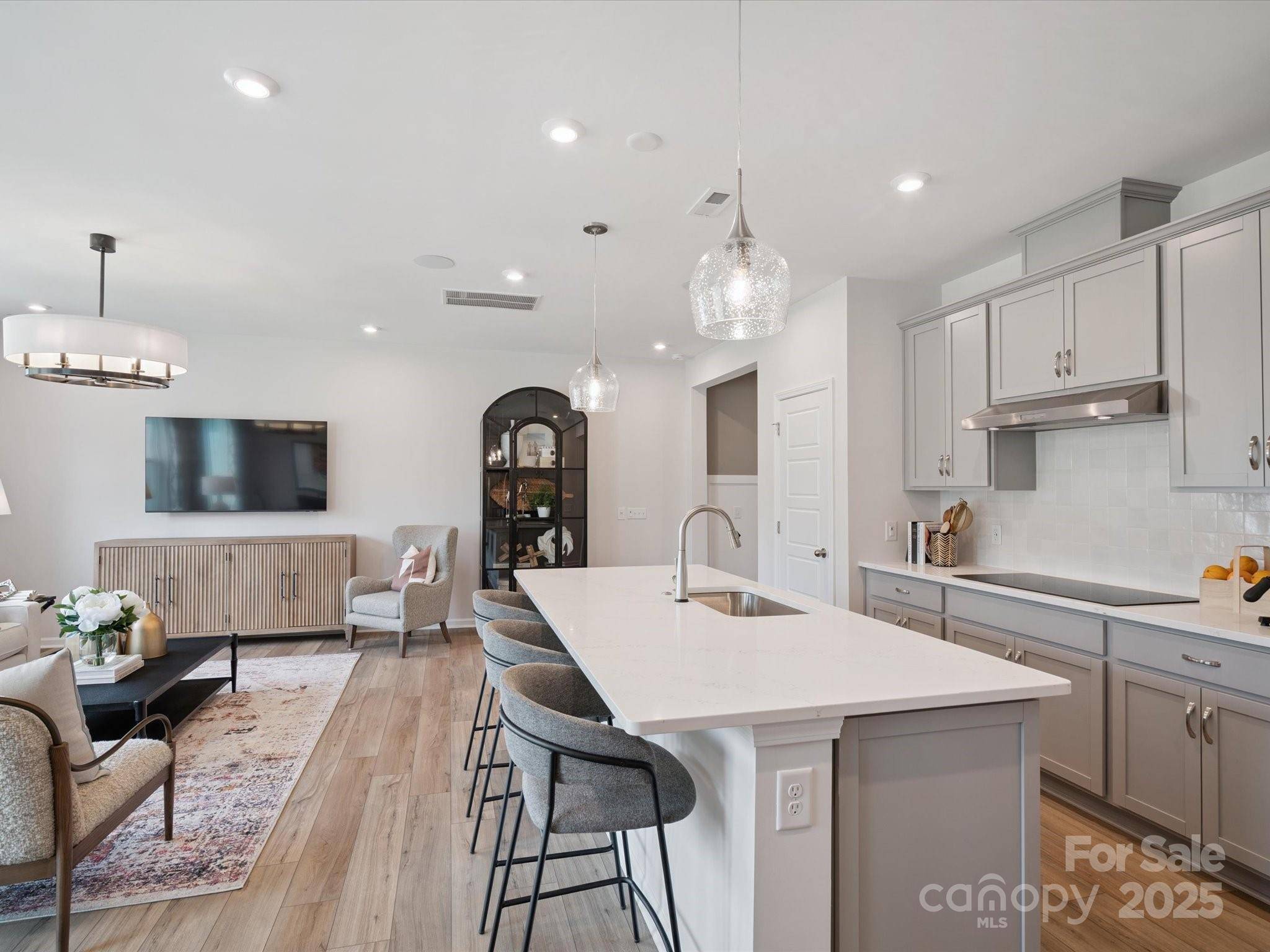 Cramerton, NC 28032,605 Webster LN