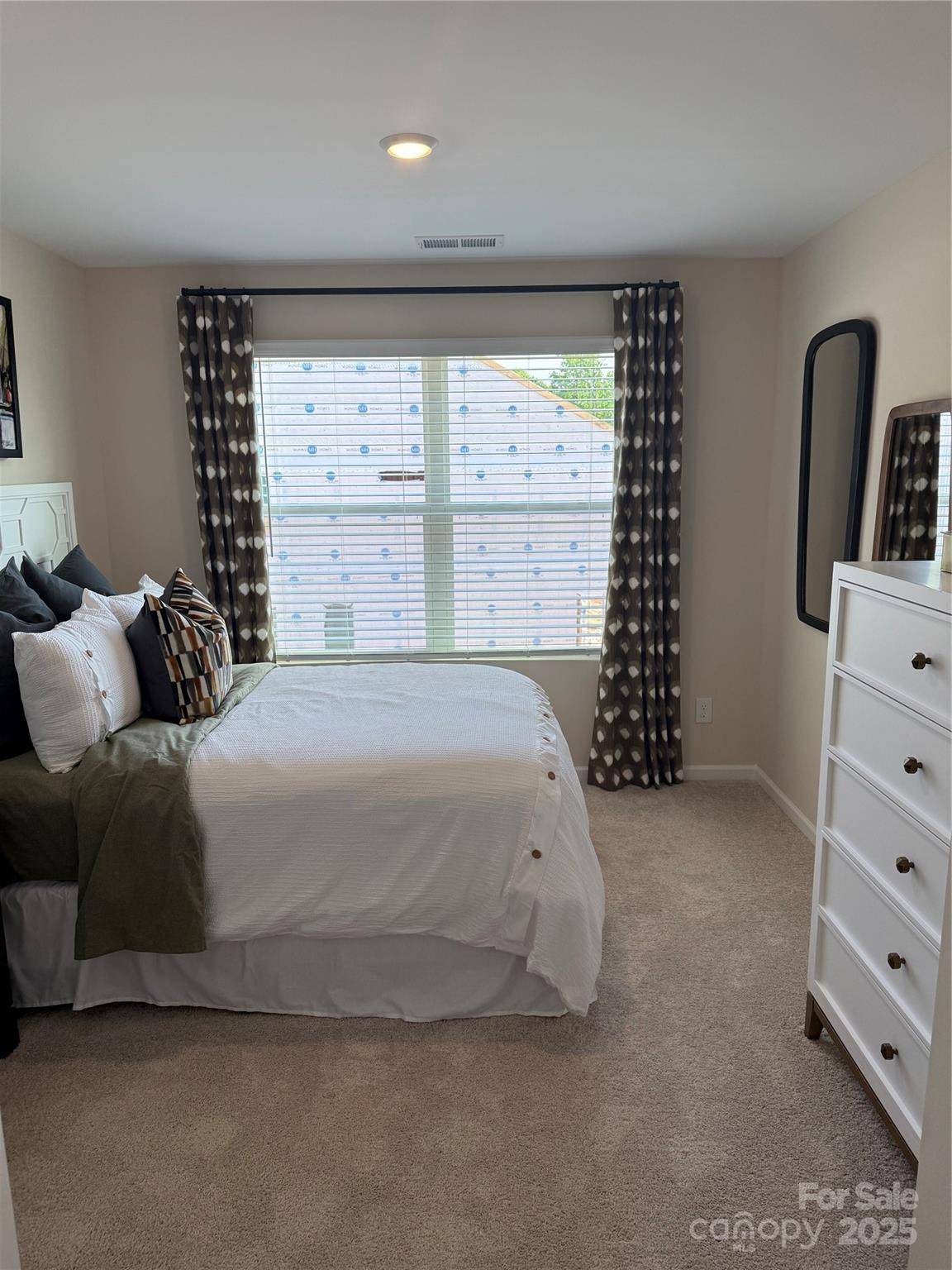 Charlotte, NC 28208,2954 Sloan DR #27