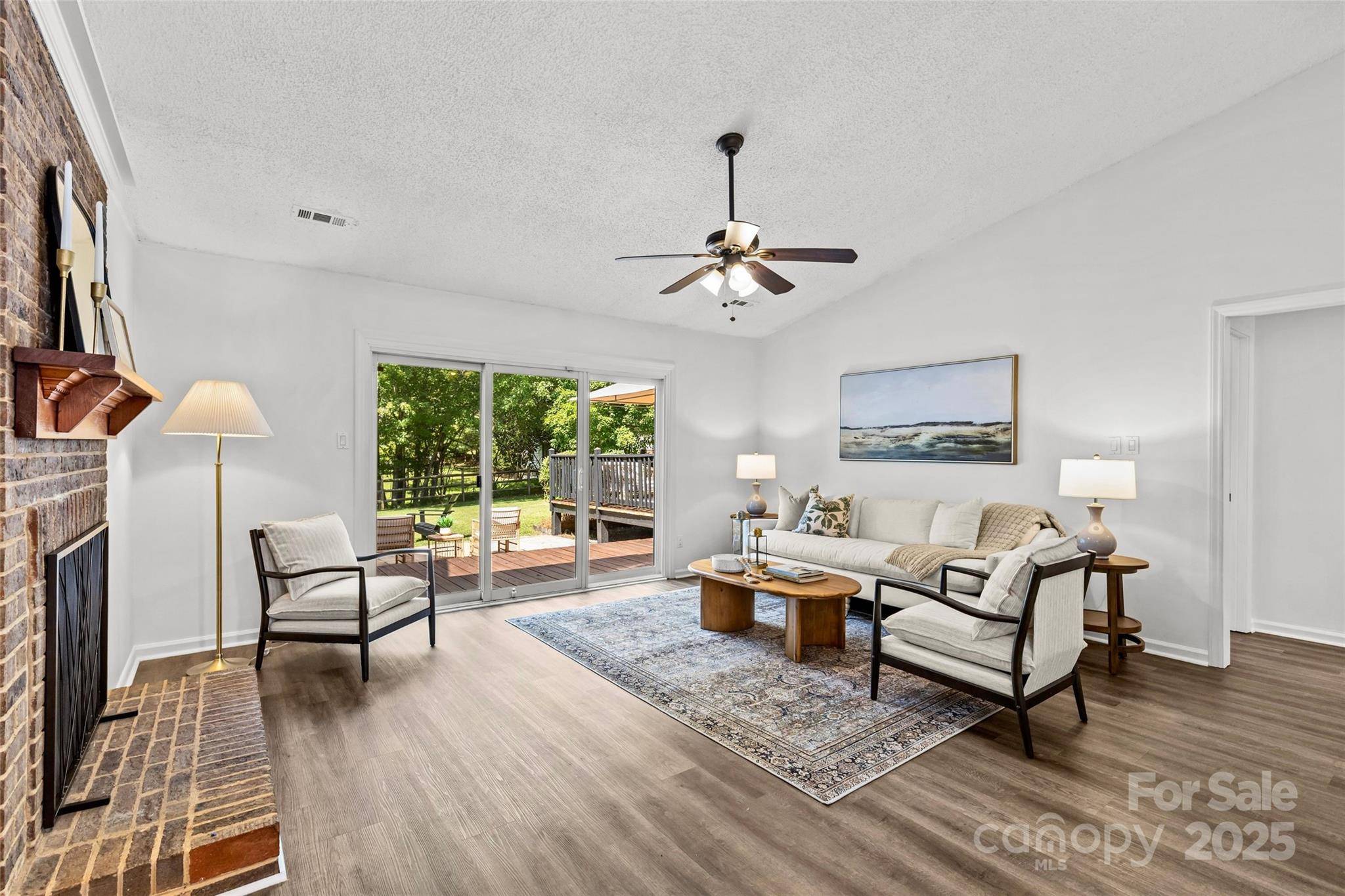 Matthews, NC 28105,333 Longbridge DR