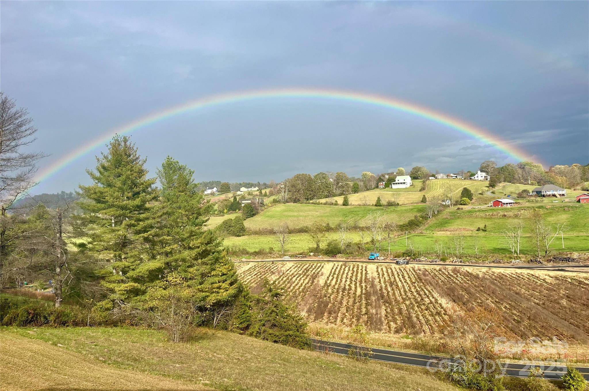 Leicester, NC 28748,28 Highcrest DR