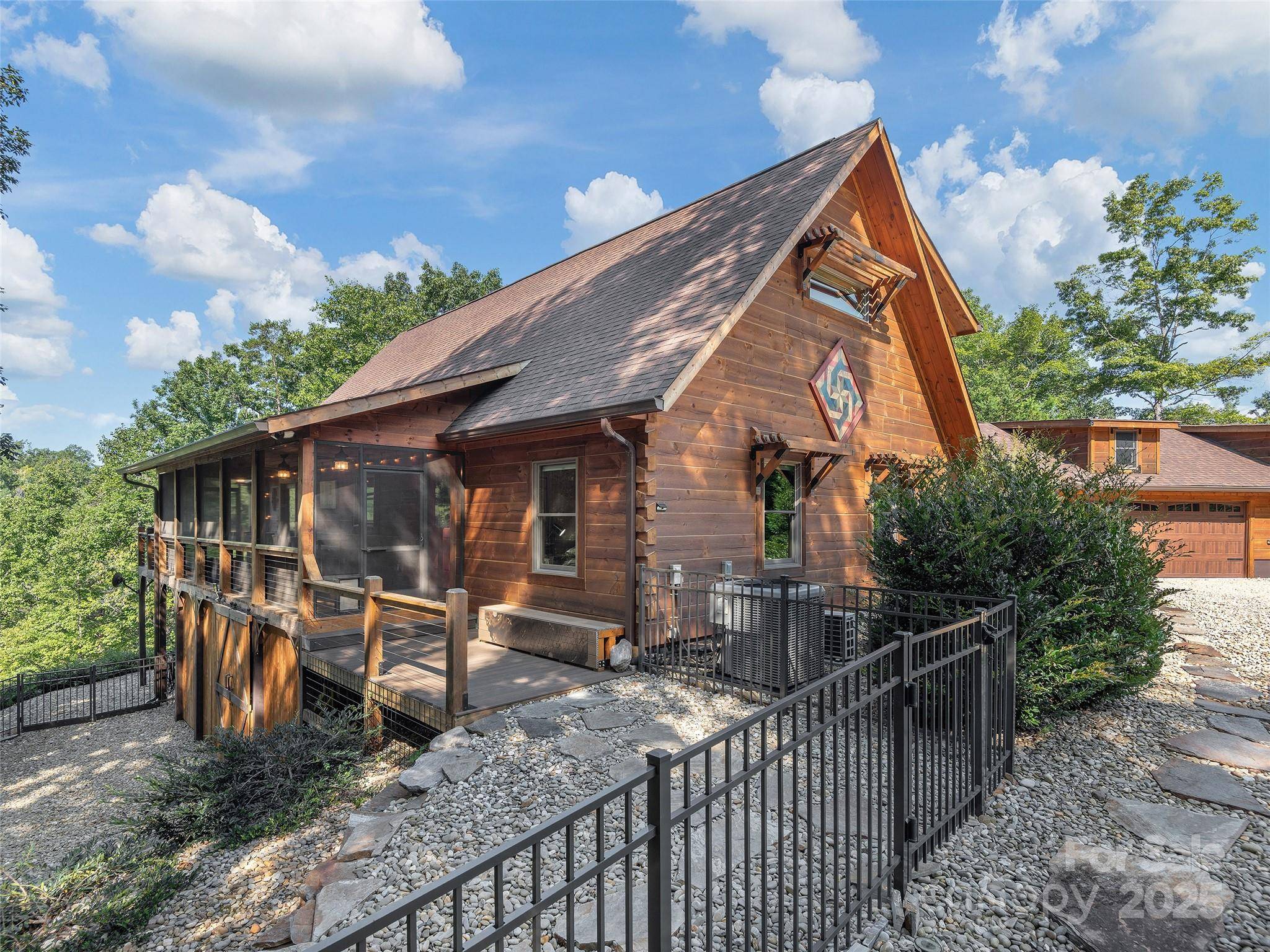 Mill Spring, NC 28756,1439 Mountain Pkwy