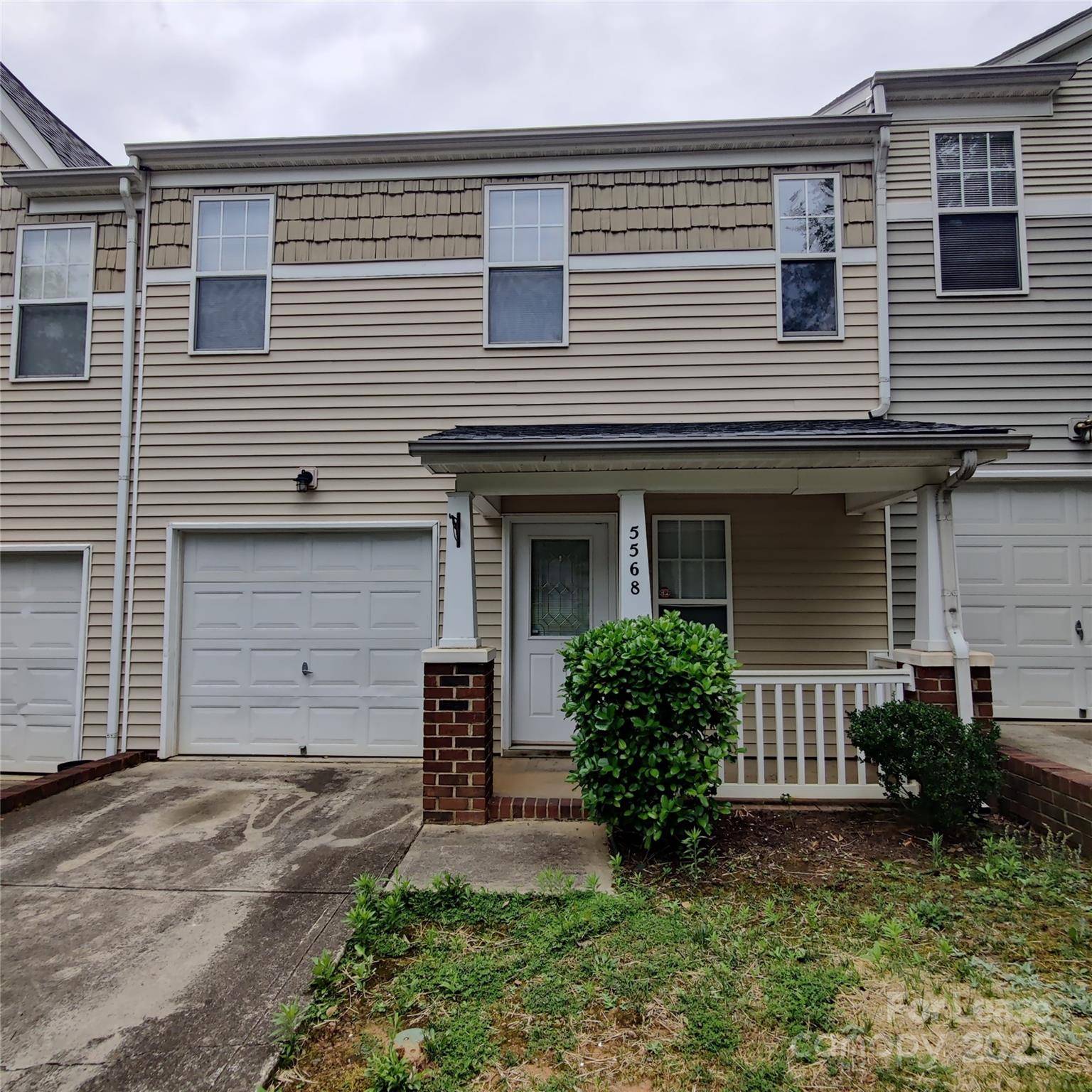 Charlotte, NC 28217,5568 Franklin Springs CIR