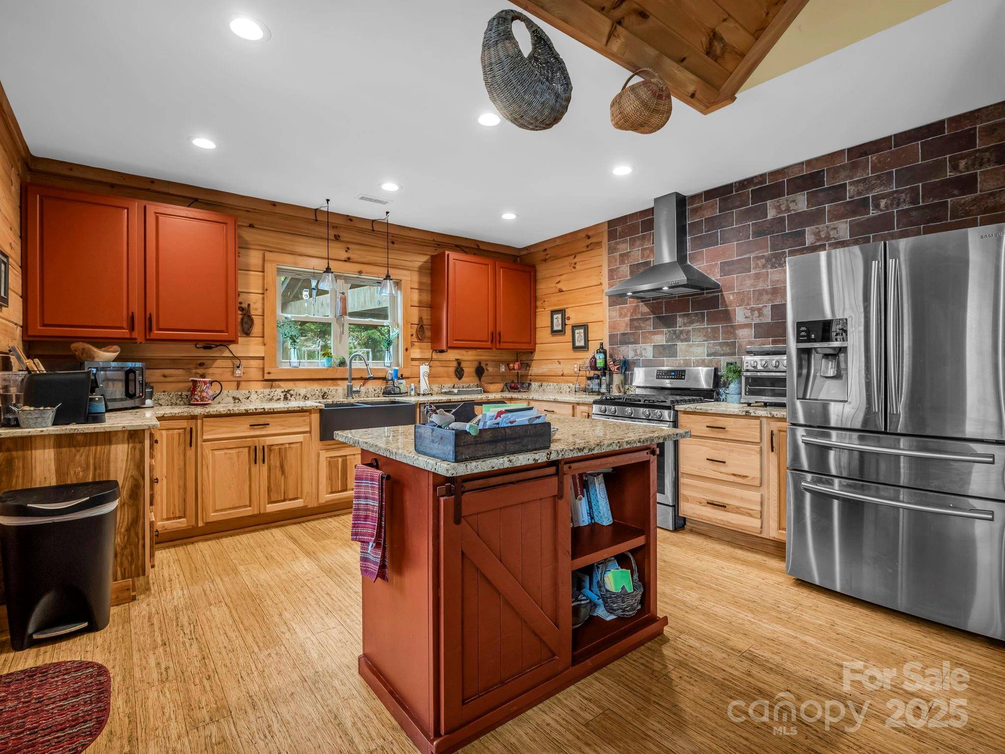 Lake Lure, NC 28746,131 Blue Gill DR