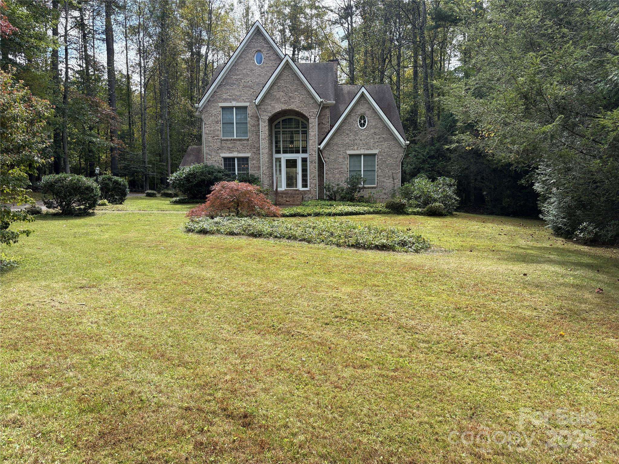 Hendersonville, NC 28739,27 Mountain Lake DR