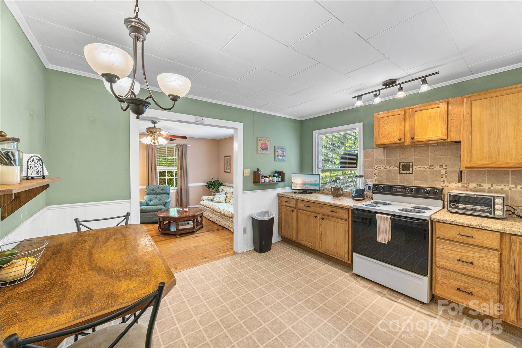 Columbus, NC 28722,95 Blanton ST