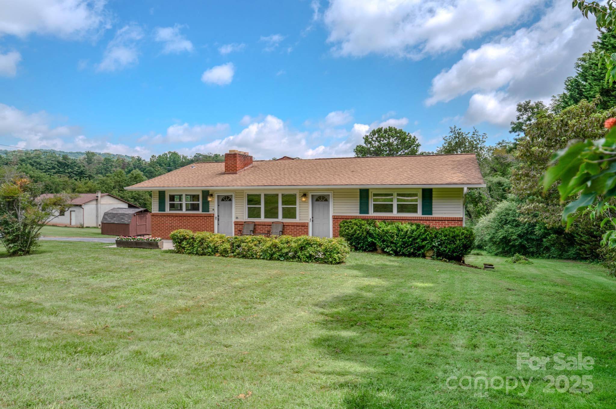 Candler, NC 28715,26 Big Cove RD