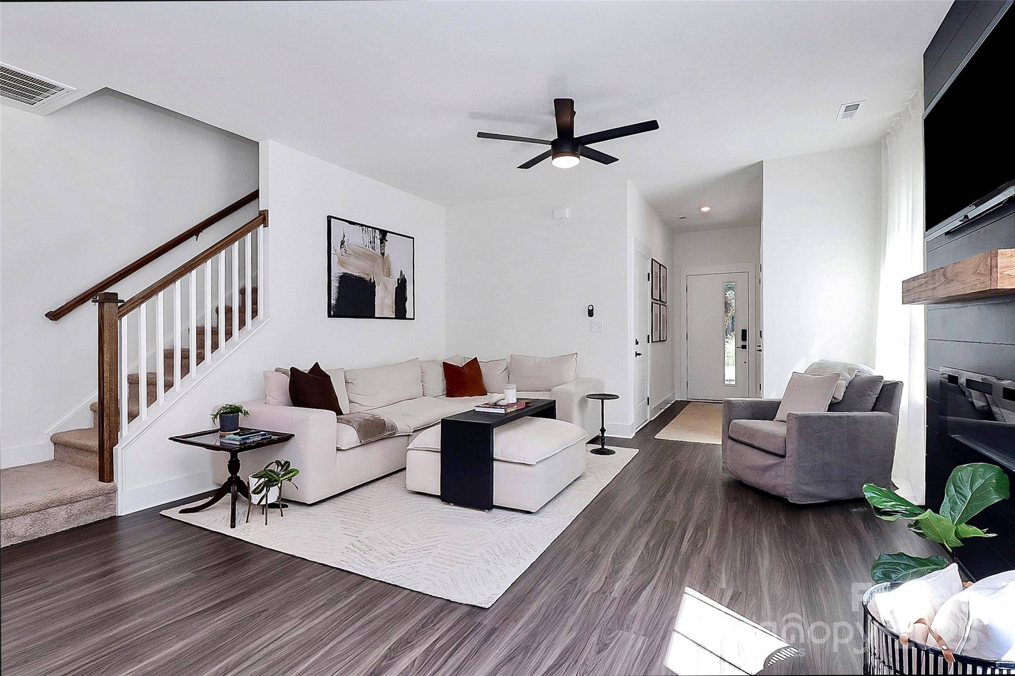 Charlotte, NC 28206,733 McArthur AVE