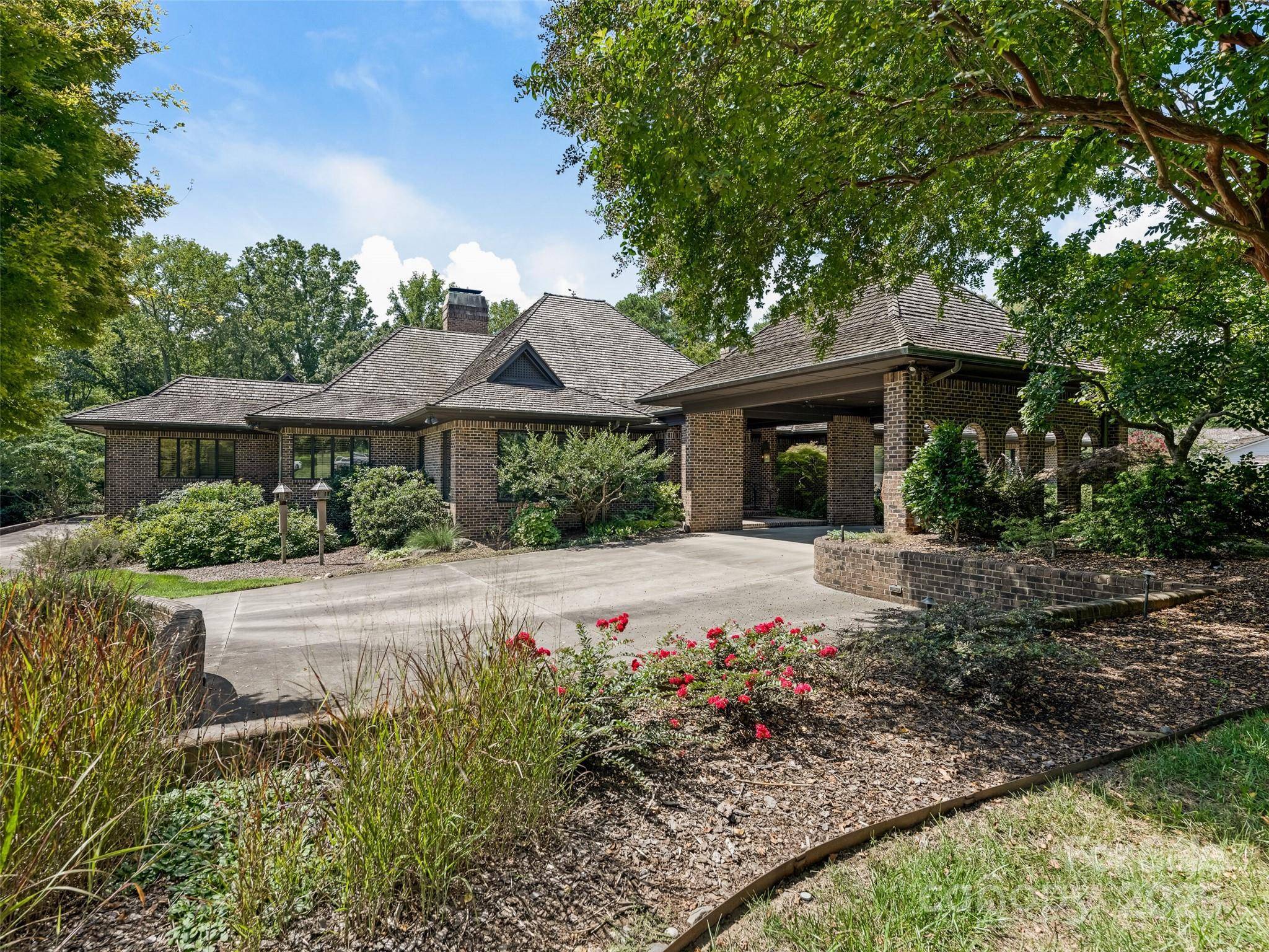 Charlotte, NC 28226,2118 Bent Branch RD