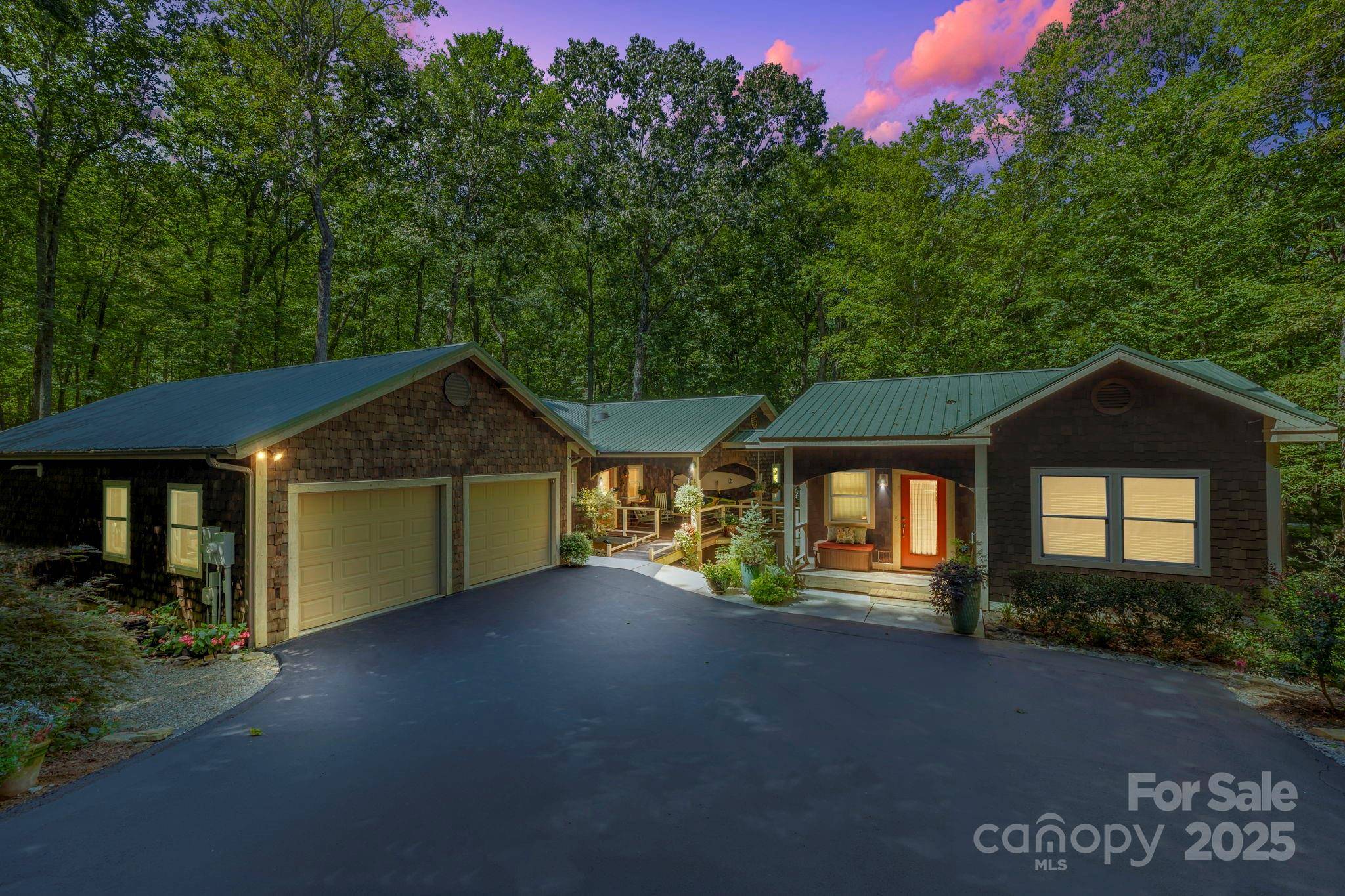 Horse Shoe, NC 28742,457 Hearthstone WAY