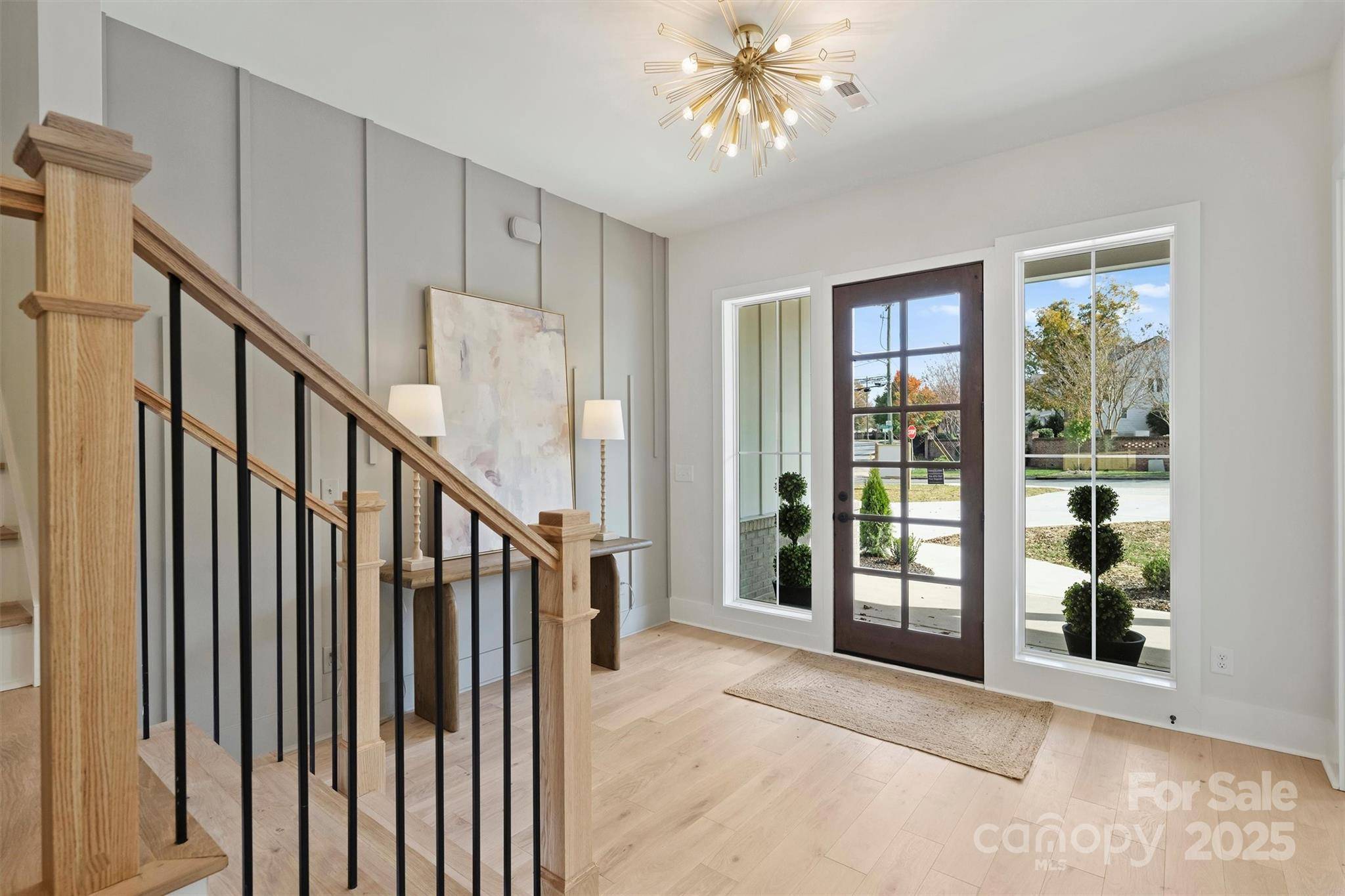 Charlotte, NC 28211,571 Lyttleton DR