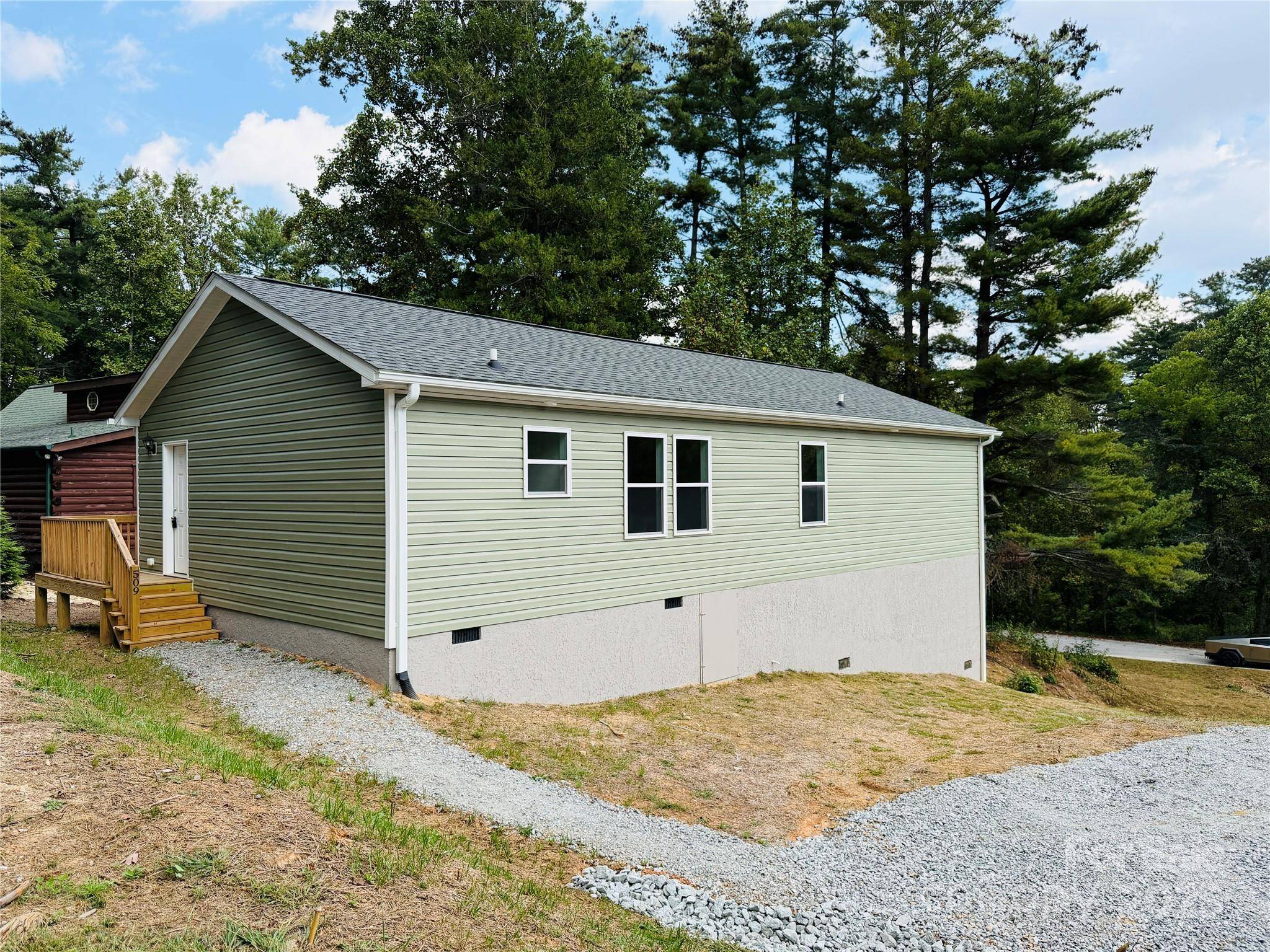 Hendersonville, NC 28739,509 Bonner ST