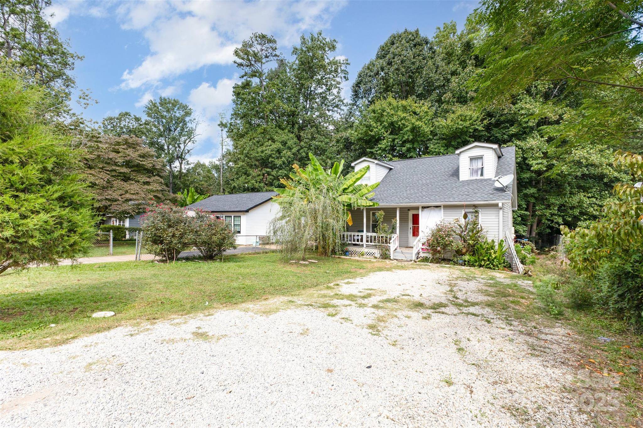 Charlotte, NC 28269,3537 Durham LN