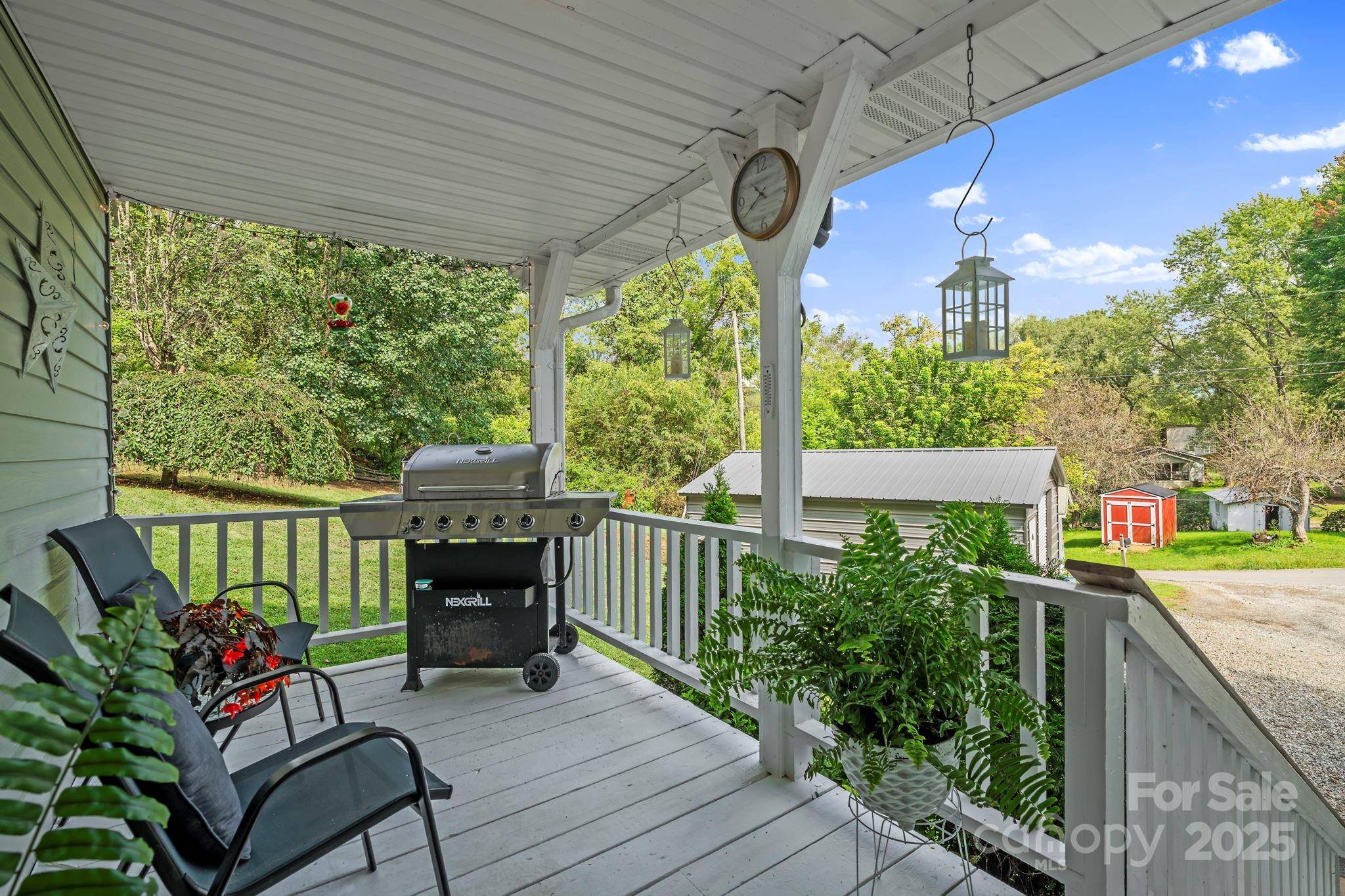 Canton, NC 28716,69 Devlin ST